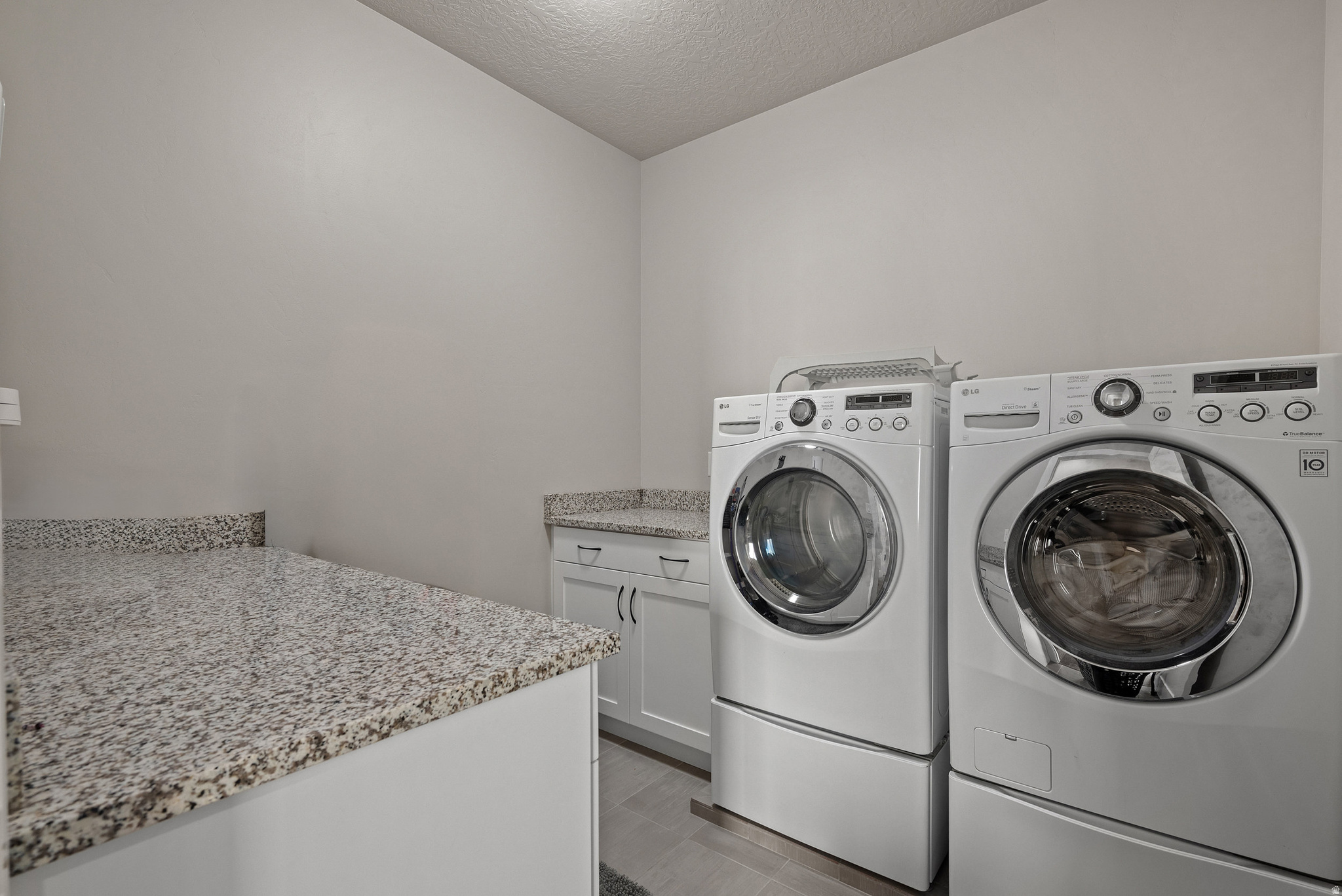 FOX LANDING - Residential