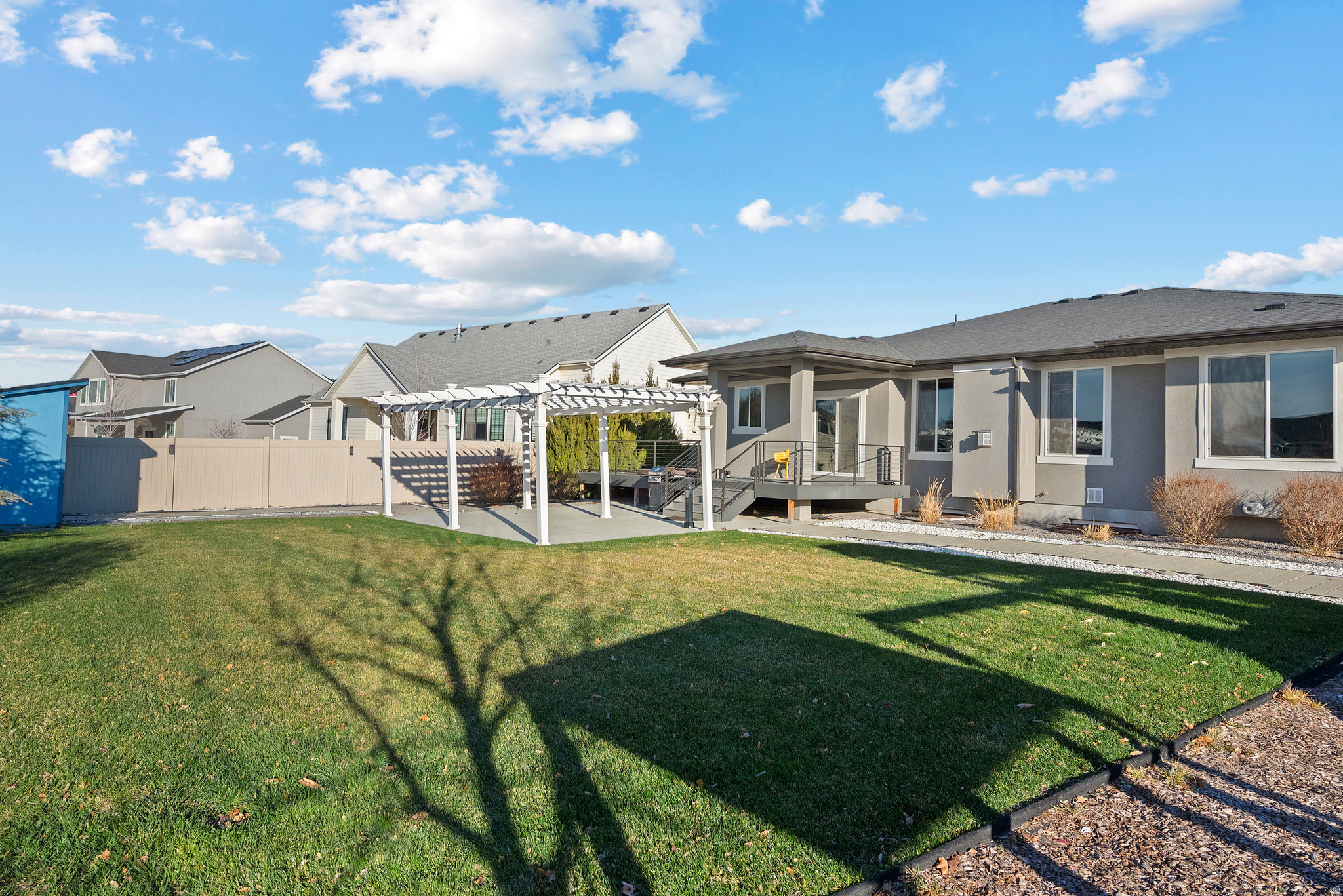 FOX LANDING - Residential