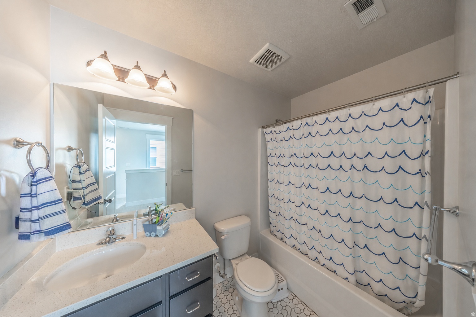 HILL FARMS - Residential