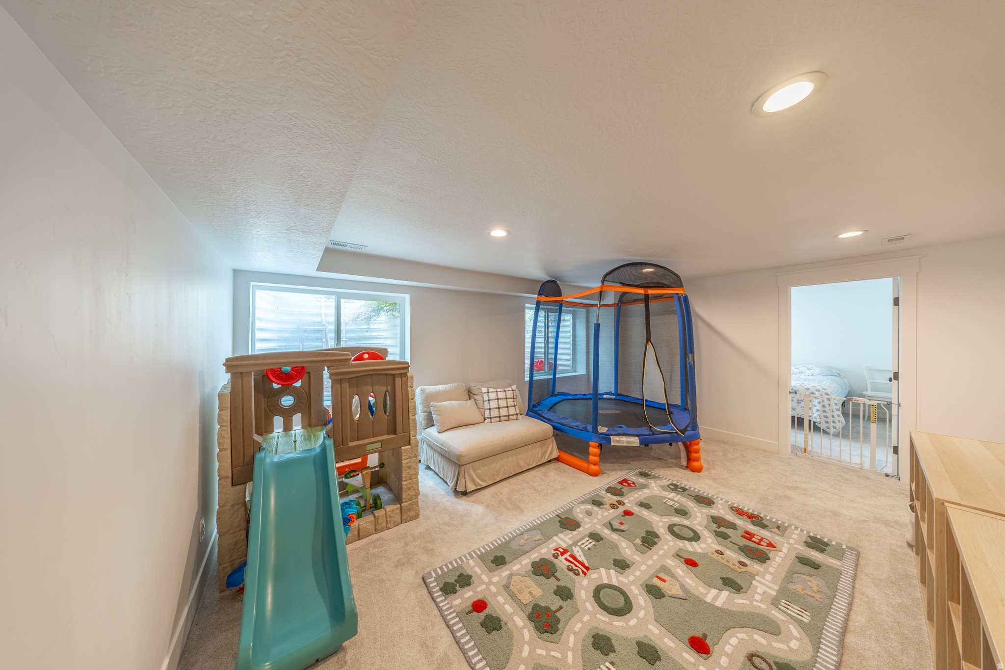 HILL FARMS - Residential