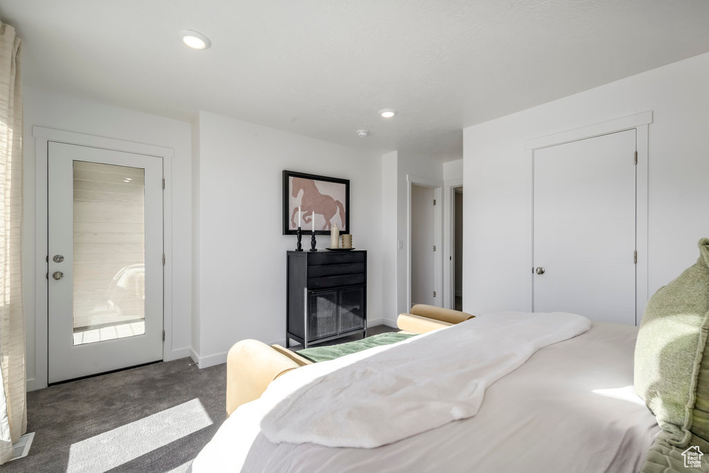 THE POINTE - Residential
