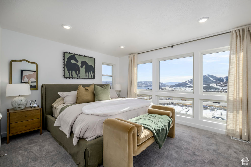 THE POINTE - Residential