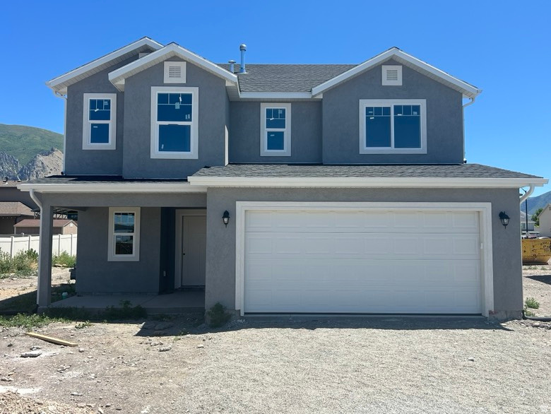 NEW SPRINGVILLE HOME.  WOW BUILDER INCLUDED 2/1 BUYDOWN 1st YEAR 3.99% (FHA) BRAND NEW 4 BEDROOM HOME! NO HOA!! 2 car garage, QUARTZ Tops, upgraded dark cabinets with crown molding & island, Lam/Tile flooring, central air, 2 tone paint, plus much more. ** SEE AGENT REMARKS FOR Temp rate buydown & closing cost up to $22k Incentives** SUBJECT TO CHANGE WITHOUT NOTICE CALL LISTING AGENT