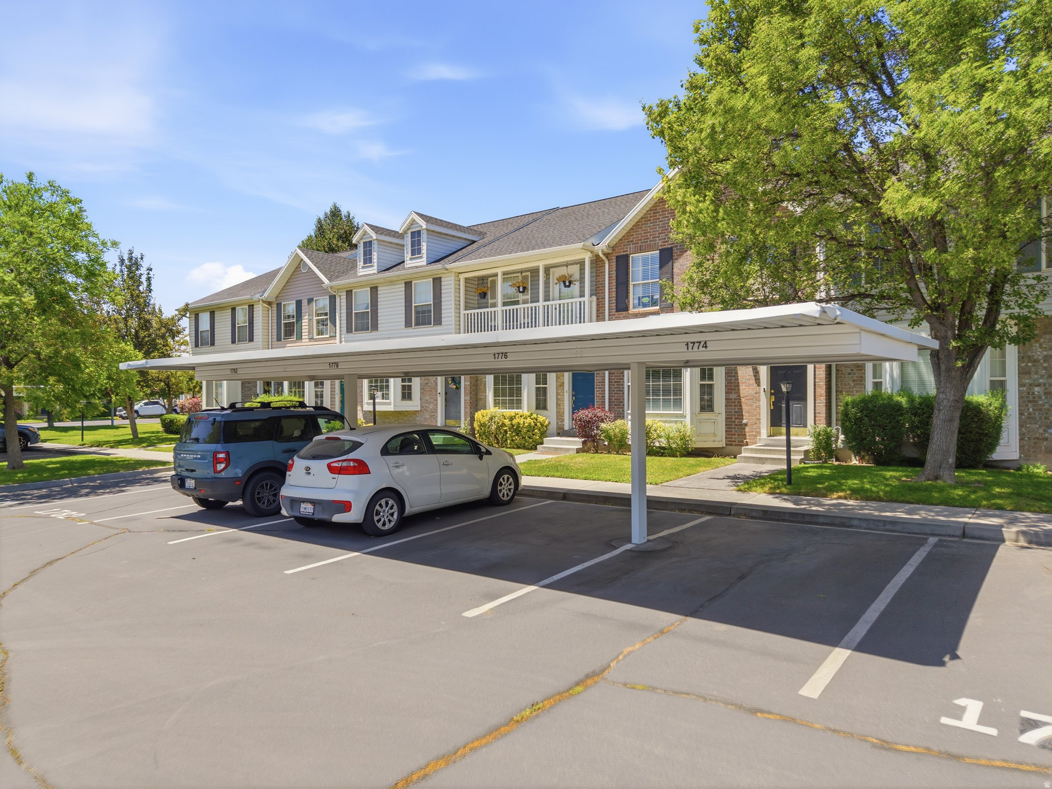 PARK RIDGE - Residential