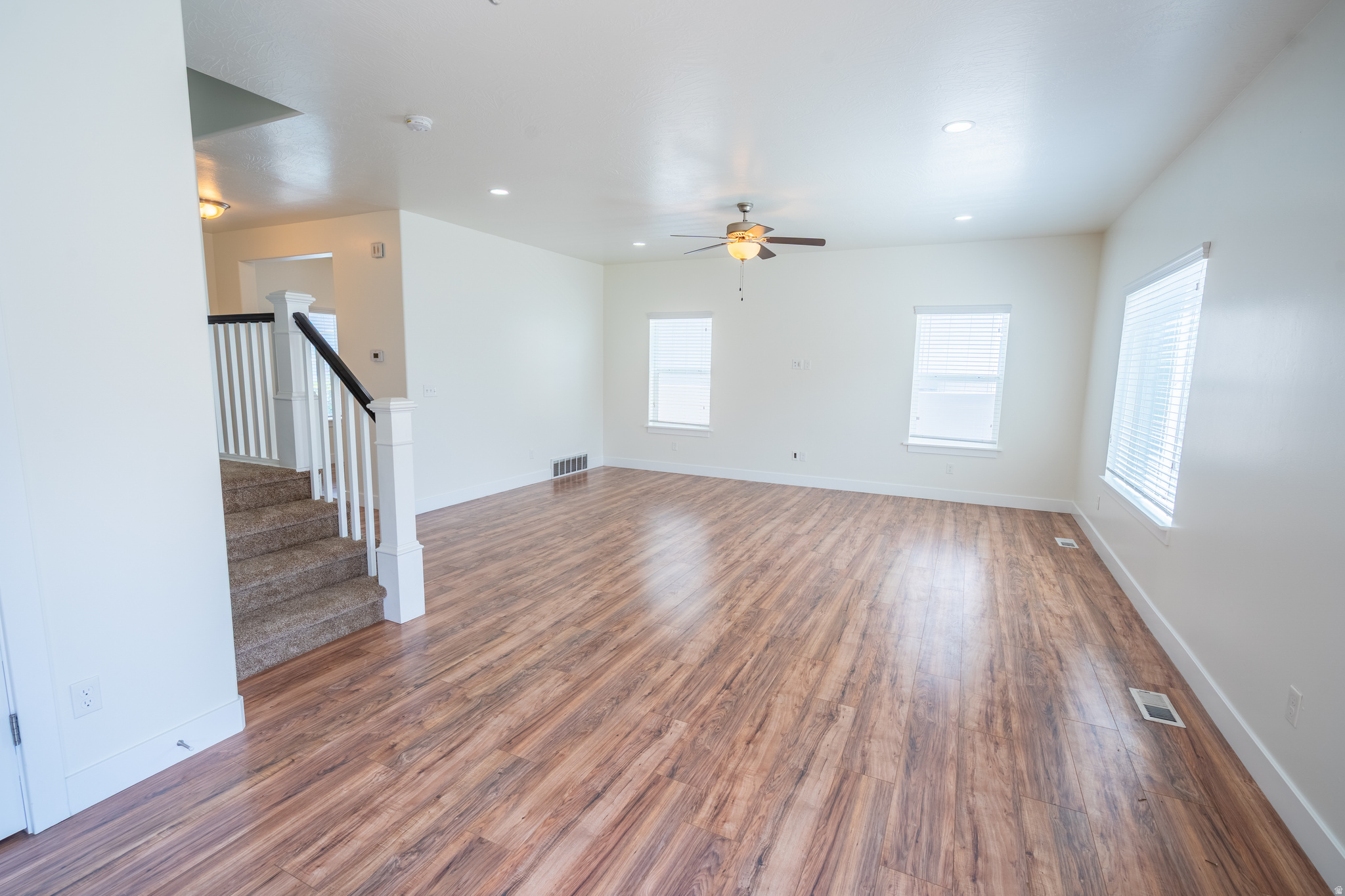 BRIDGEPORT AT WATERS EDGE - Residential