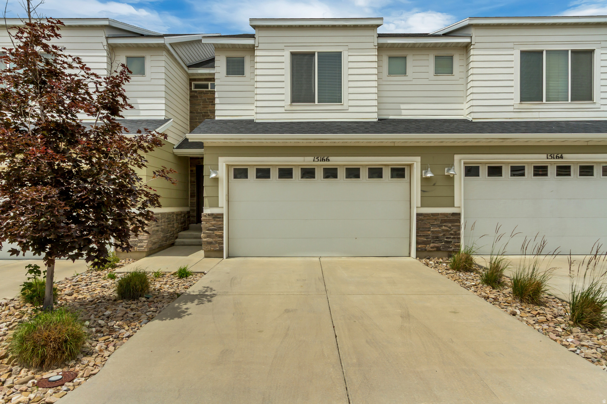 Independence Point Townhome in Bluffdale! Spacious open-concept floor plan featuring a bright walkout daylight basement and a large kitchen with a walk-in pantry-perfect for entertaining and everyday living. The oversized primary suite offers two walk-in closets and plenty of space to unwind. Additional highlights include a 2-car garage, abundant natural light, and a functional layout throughout. Conveniently located near shopping, dining, schools, parks, and freeway access, making commuting a breeze. A fantastic opportunity in a highly desirable location!