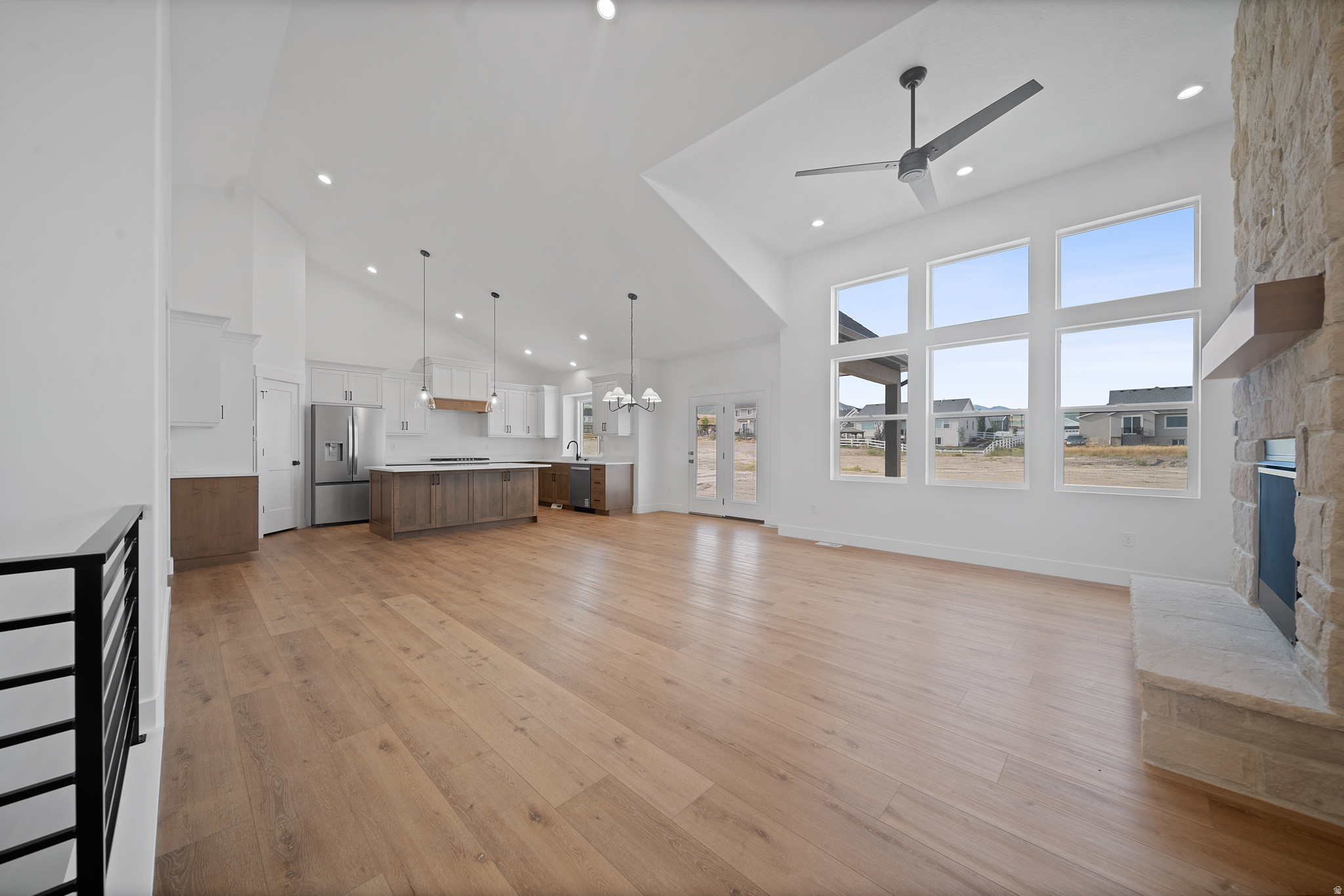 SUNSET ACRES - Residential