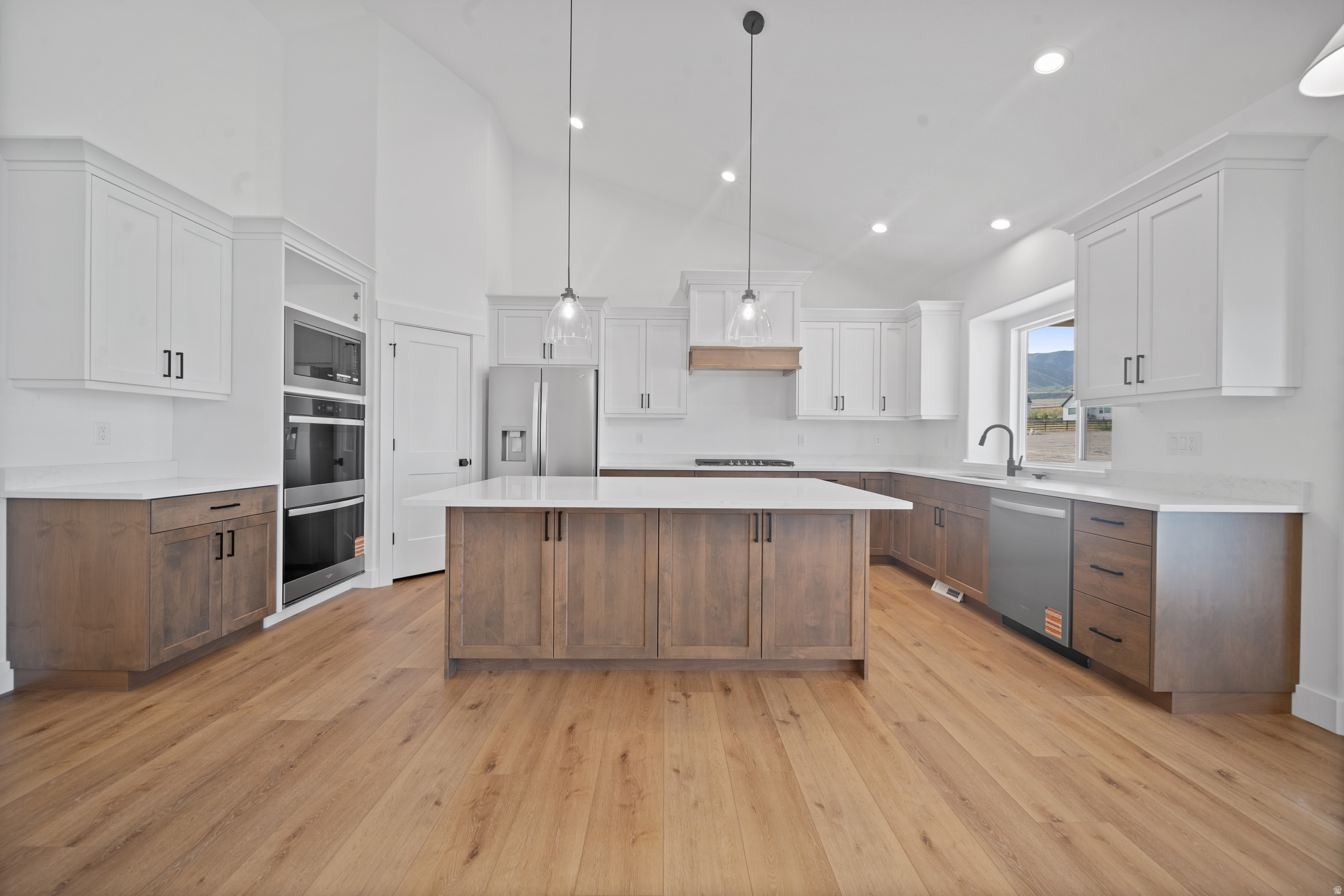 SUNSET ACRES - Residential