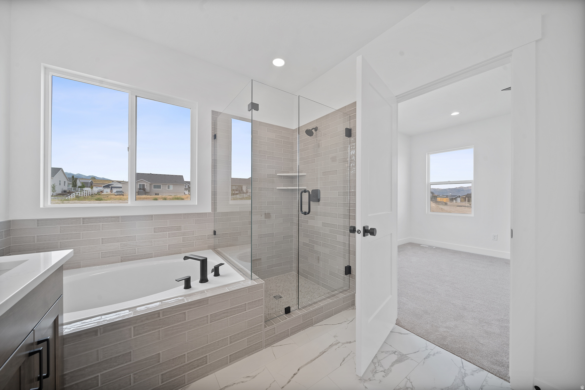 SUNSET ACRES - Residential