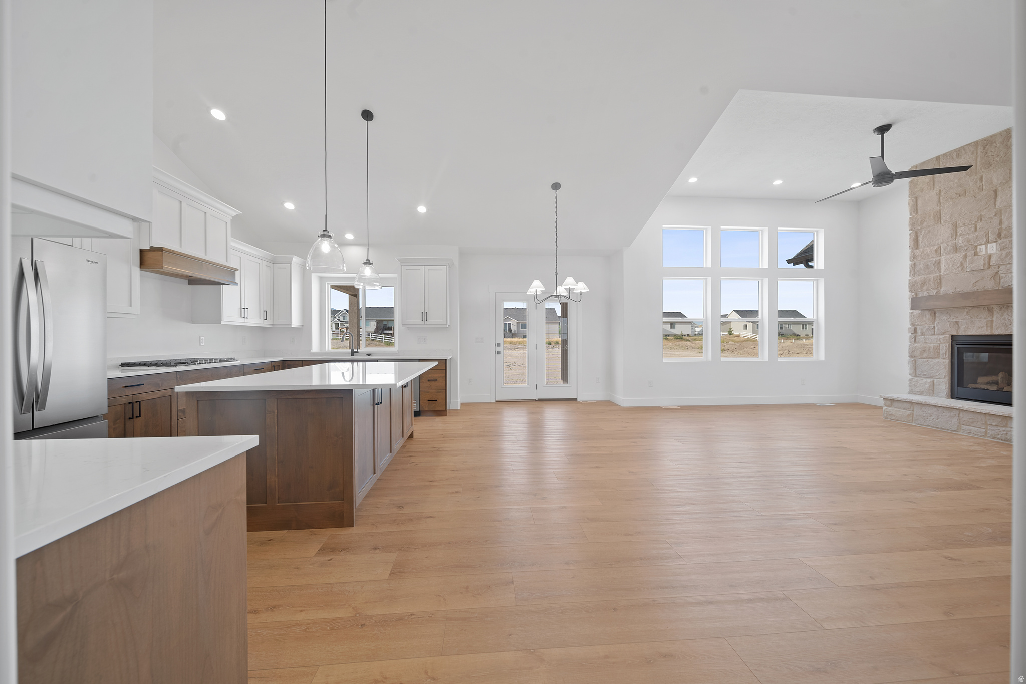 SUNSET ACRES - Residential