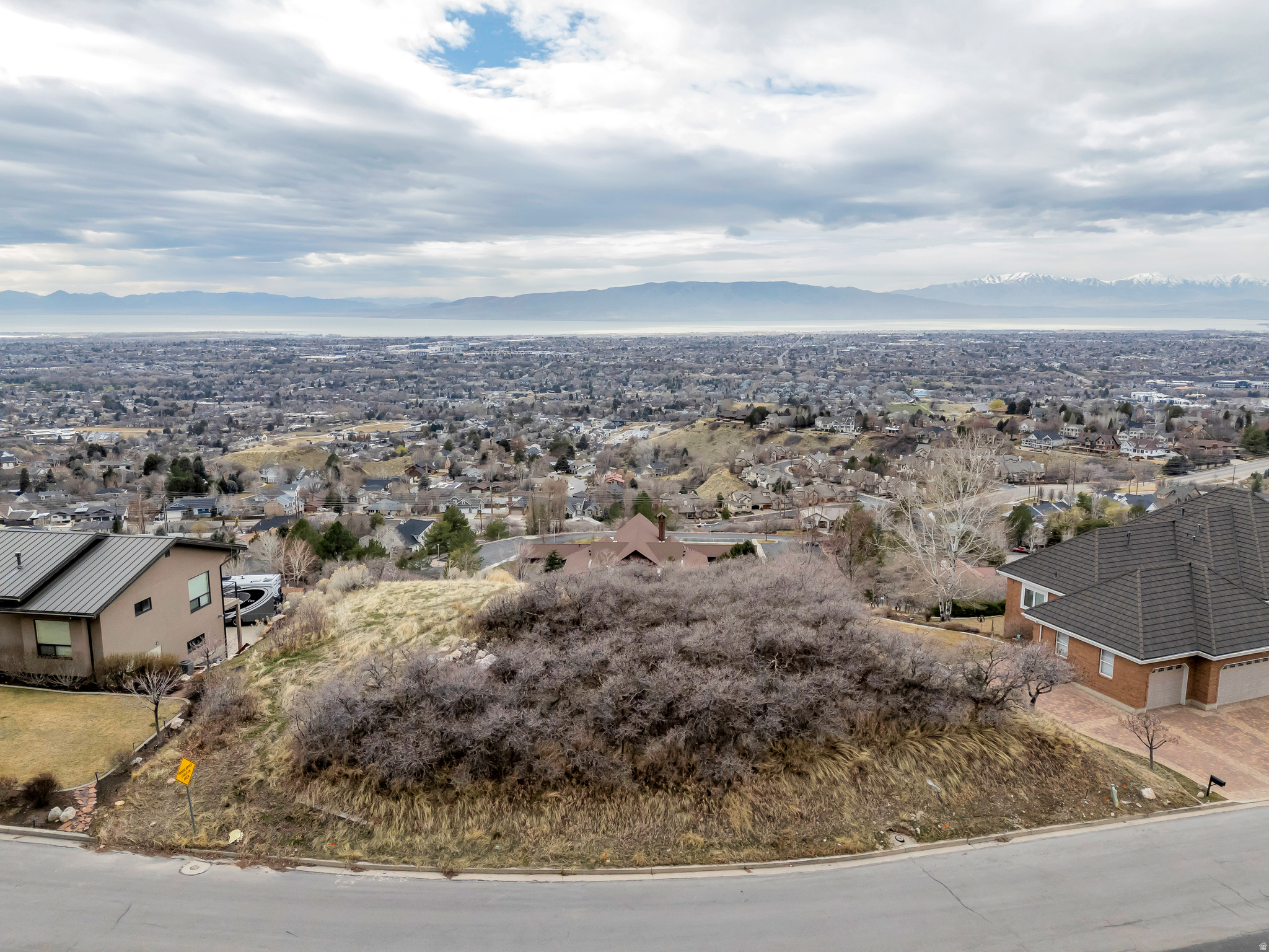 SHERWOOD HILLS - Land