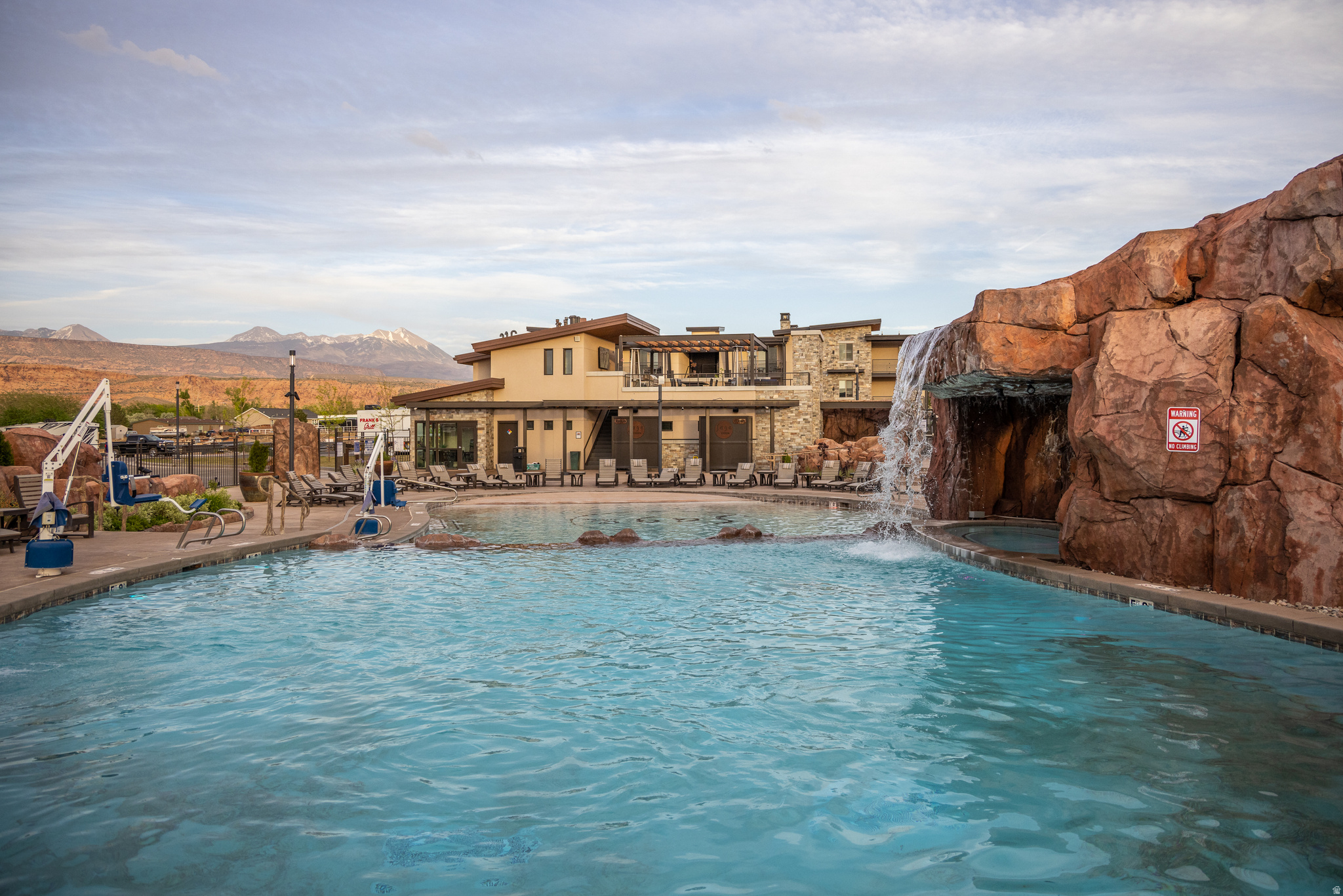 SAGE CREEK AT MOAB CONDOMINIUMS - Residential