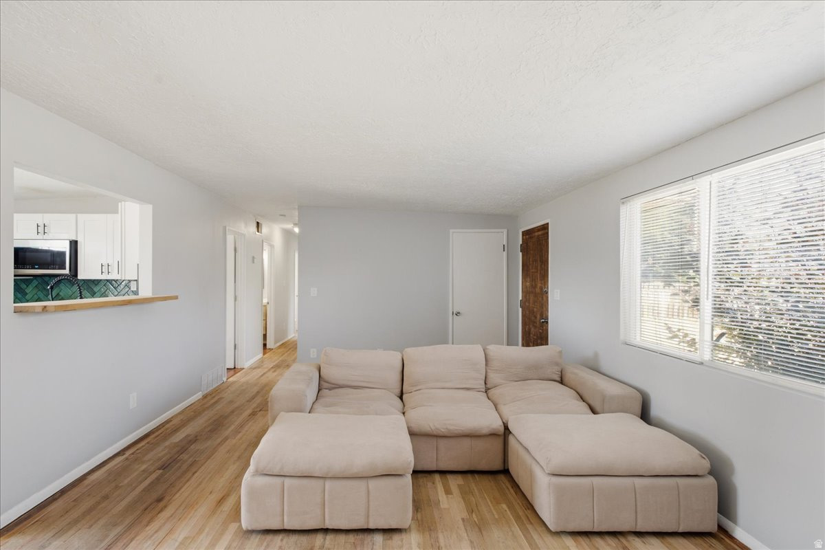 AUBURN HEIGHTS - Residential
