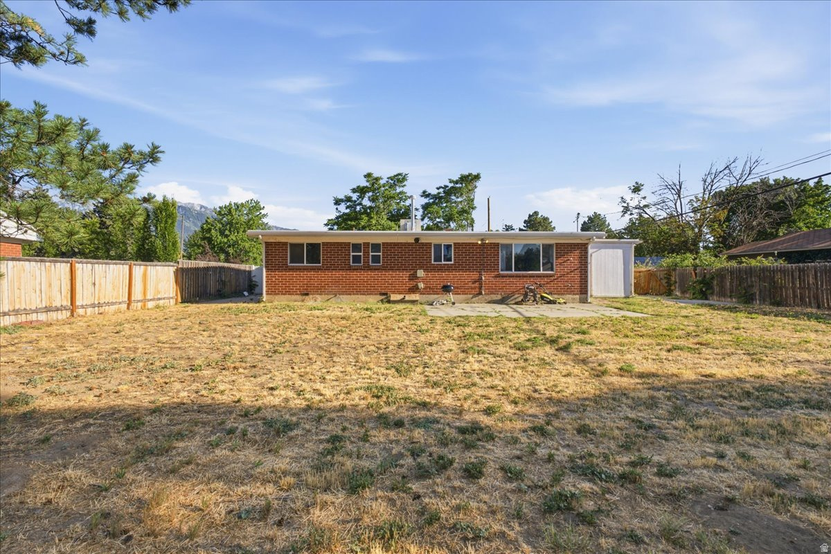 AUBURN HEIGHTS - Residential