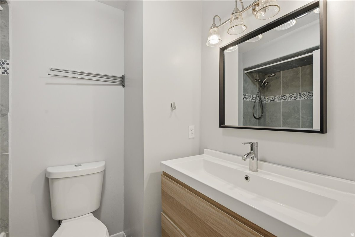 AUBURN HEIGHTS - Residential