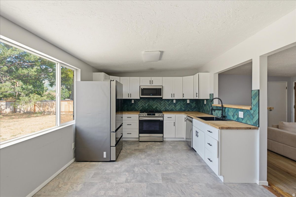 AUBURN HEIGHTS - Residential
