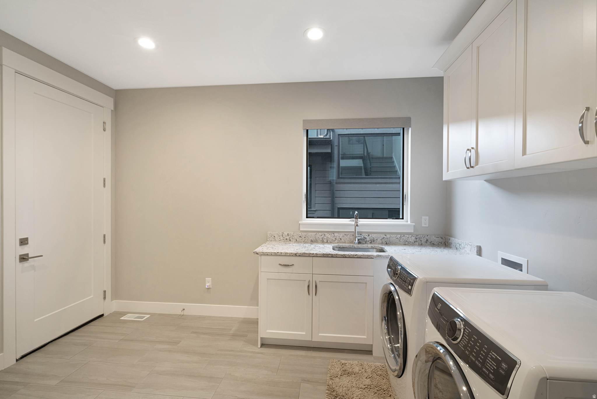 ESCAPES AT EDGEWATER - Residential