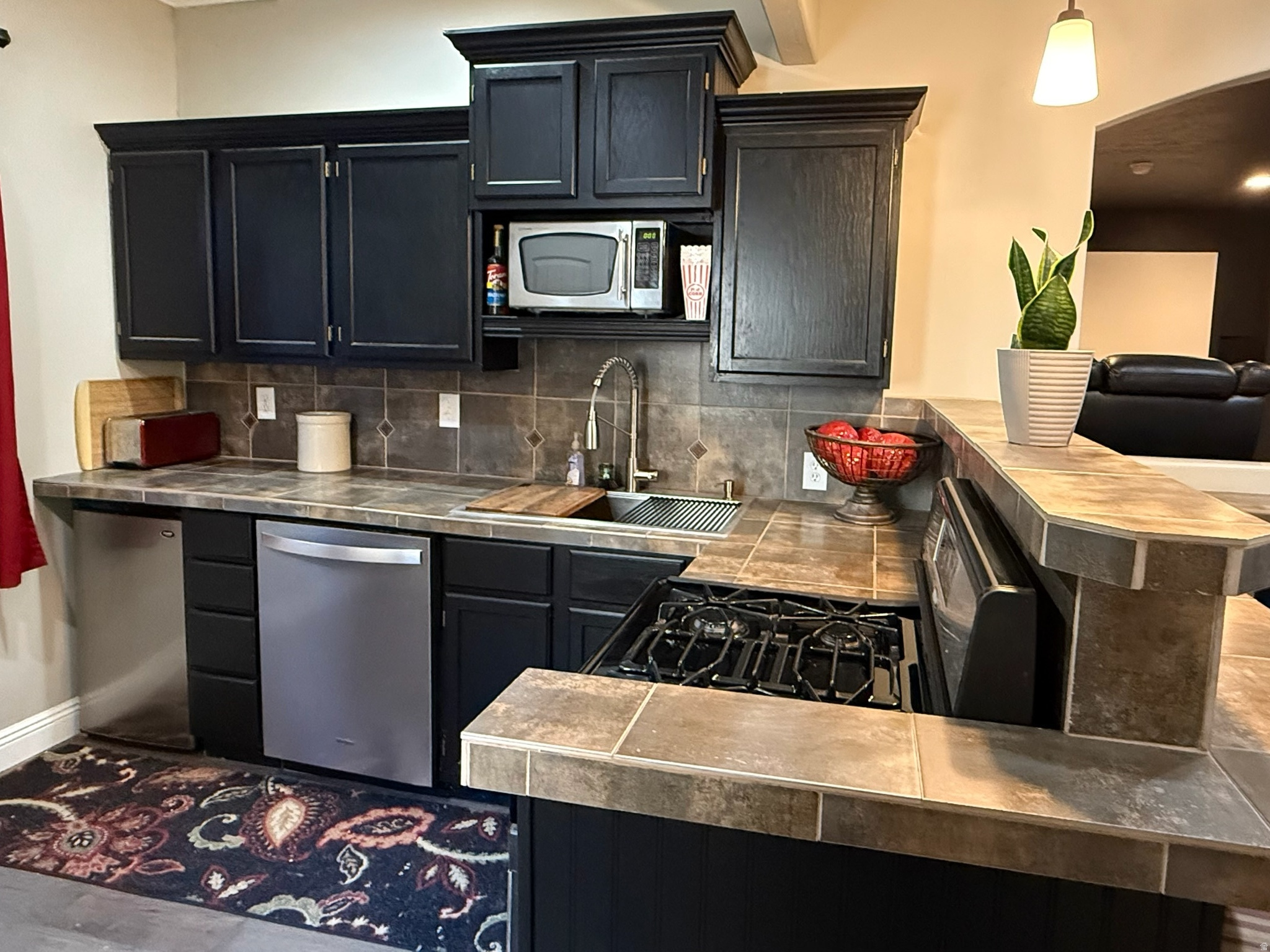 SUNCREST - Residential