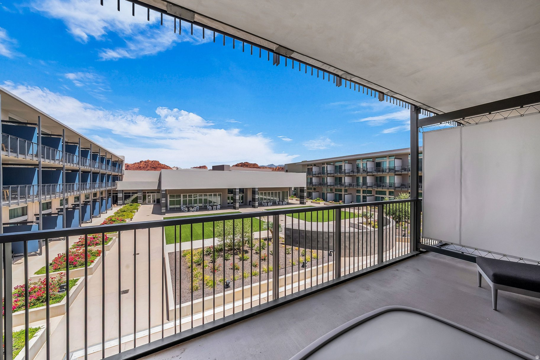 BLACK DESERT RESORT - Residential
