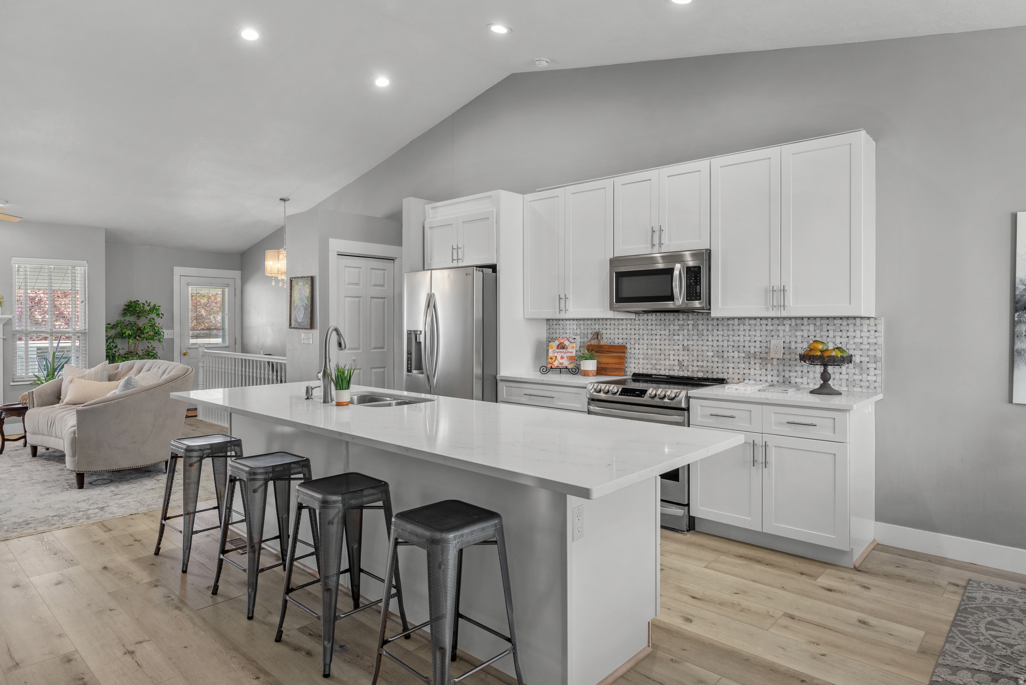 SUNSET HILLS - Residential