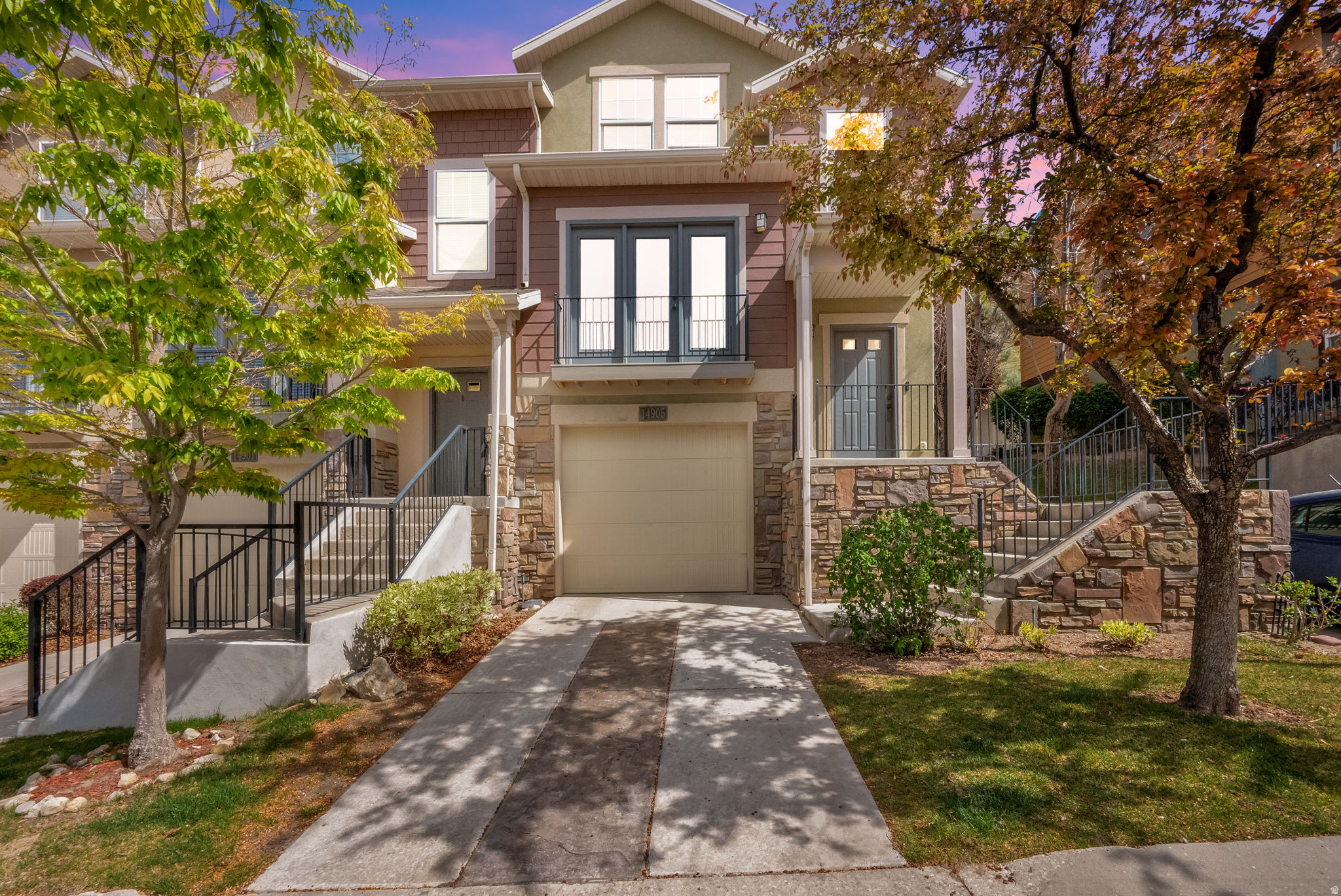 SOUTH MOUNTAIN - Residential