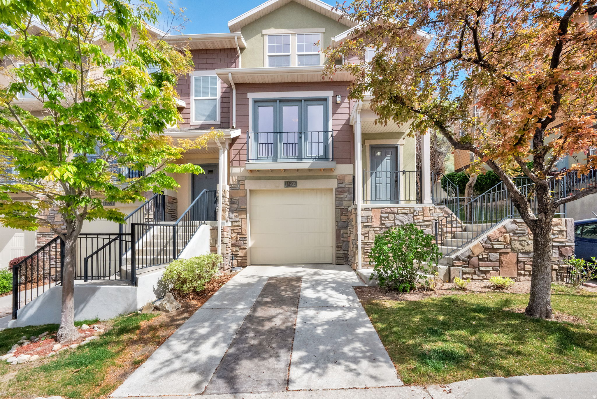 SOUTH MOUNTAIN - Residential