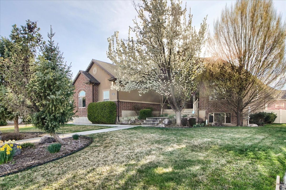 WHEATFIELD ESTATES - Residential