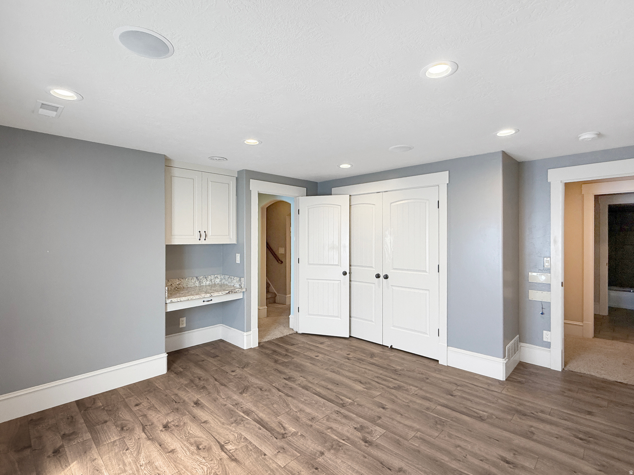 HERITAGE FARMS - Residential