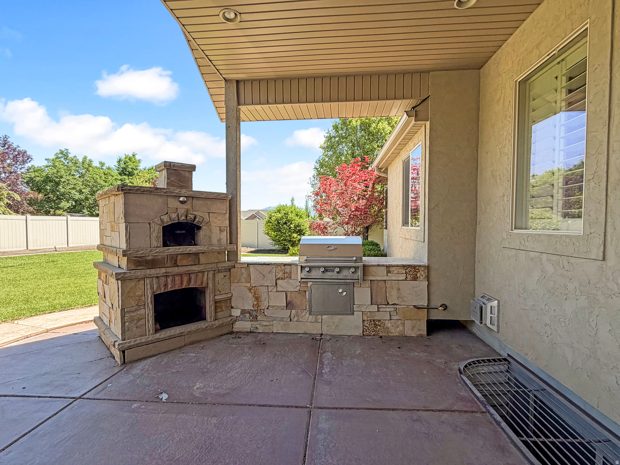 HERITAGE FARMS - Residential