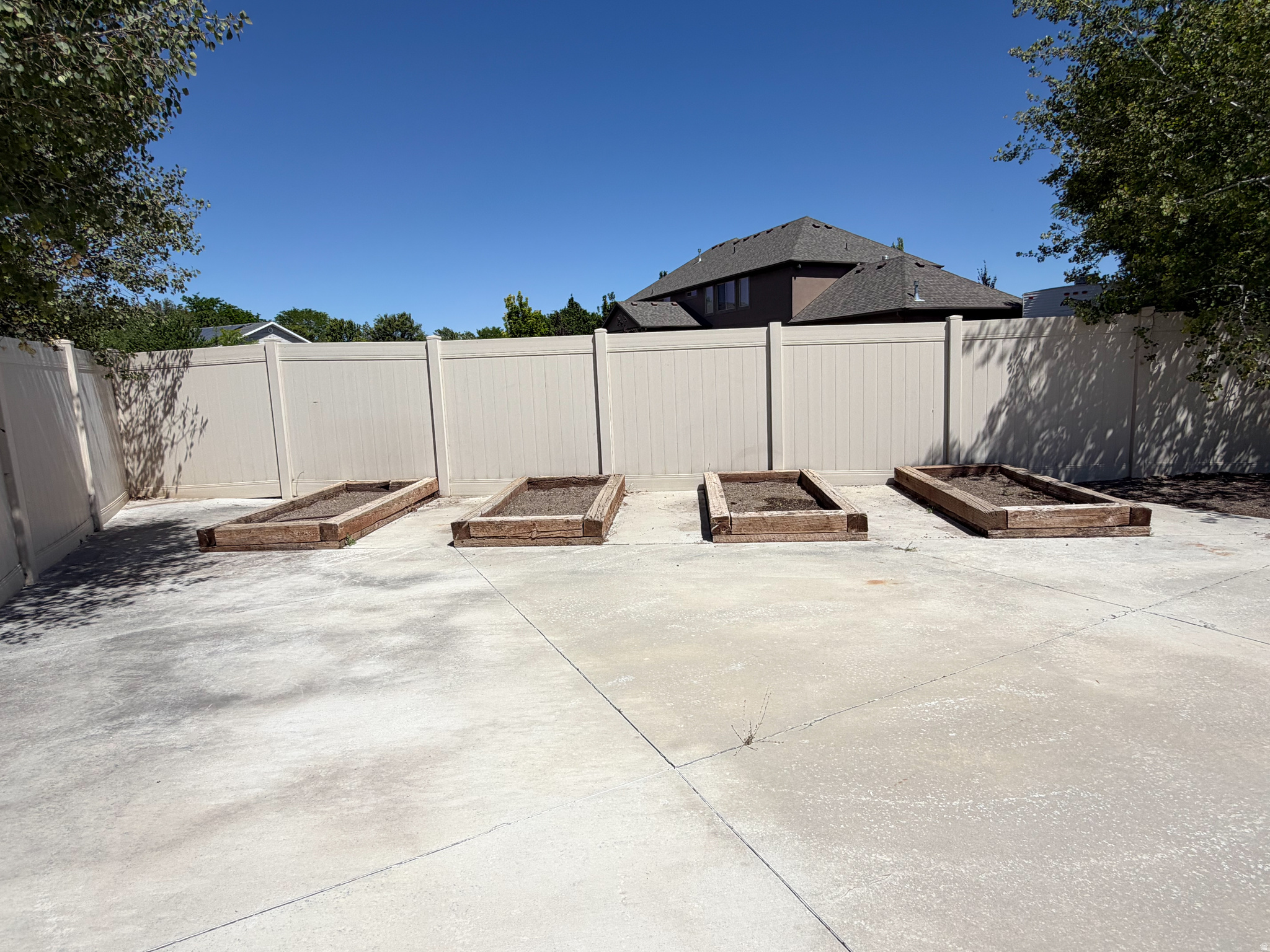 HERITAGE FARMS - Residential