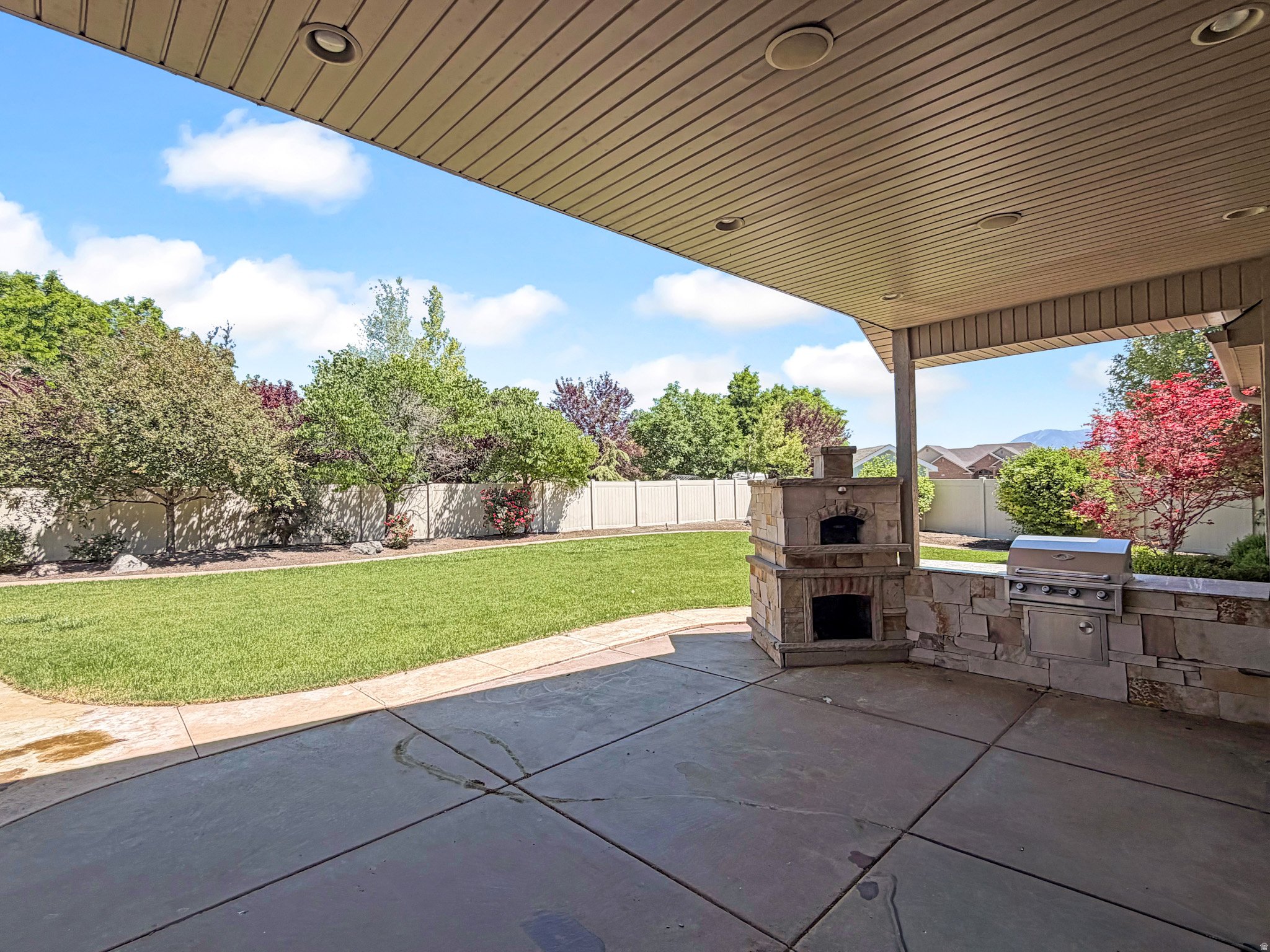 HERITAGE FARMS - Residential