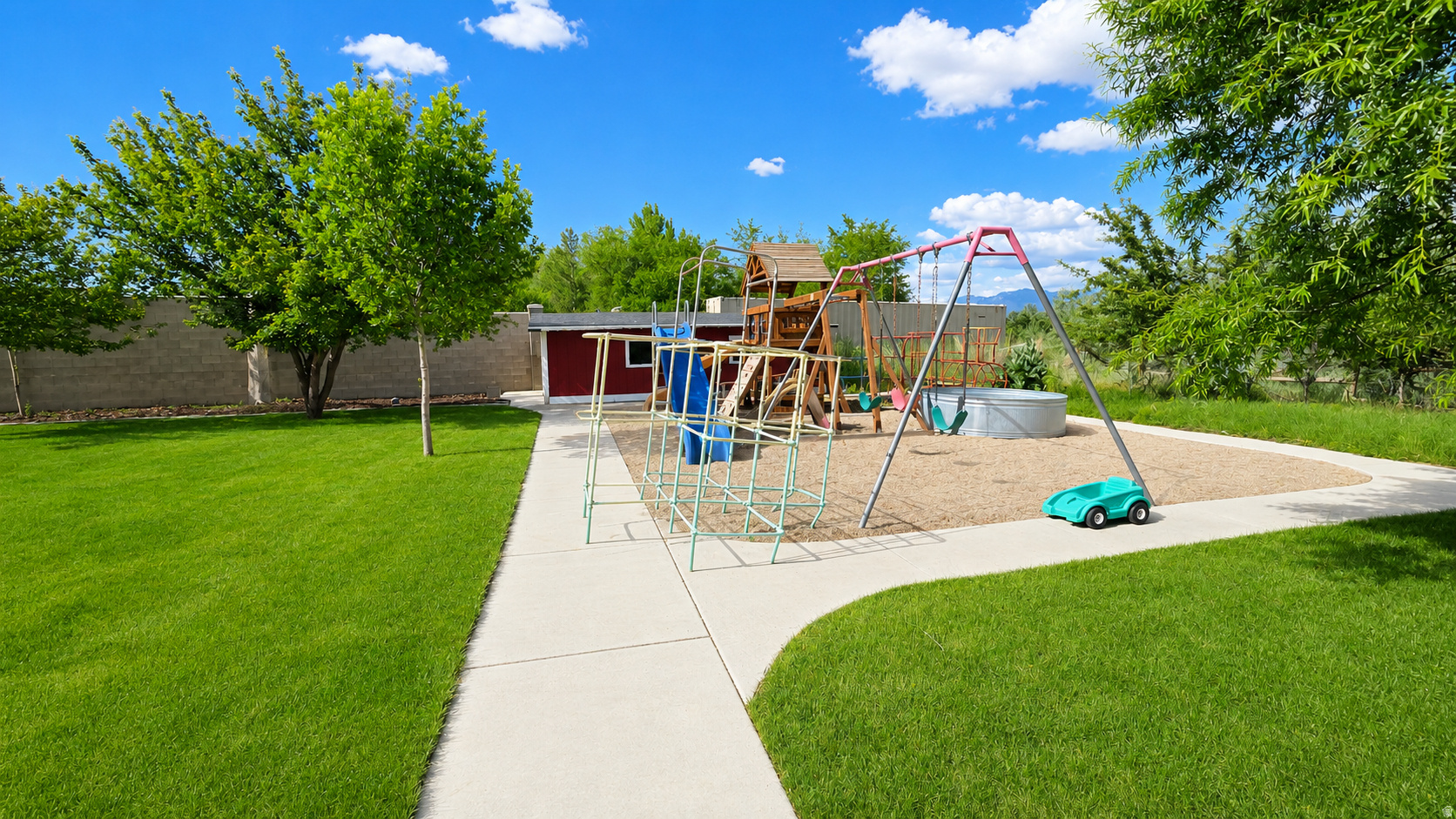 RIVER WILLOW COVE - Residential