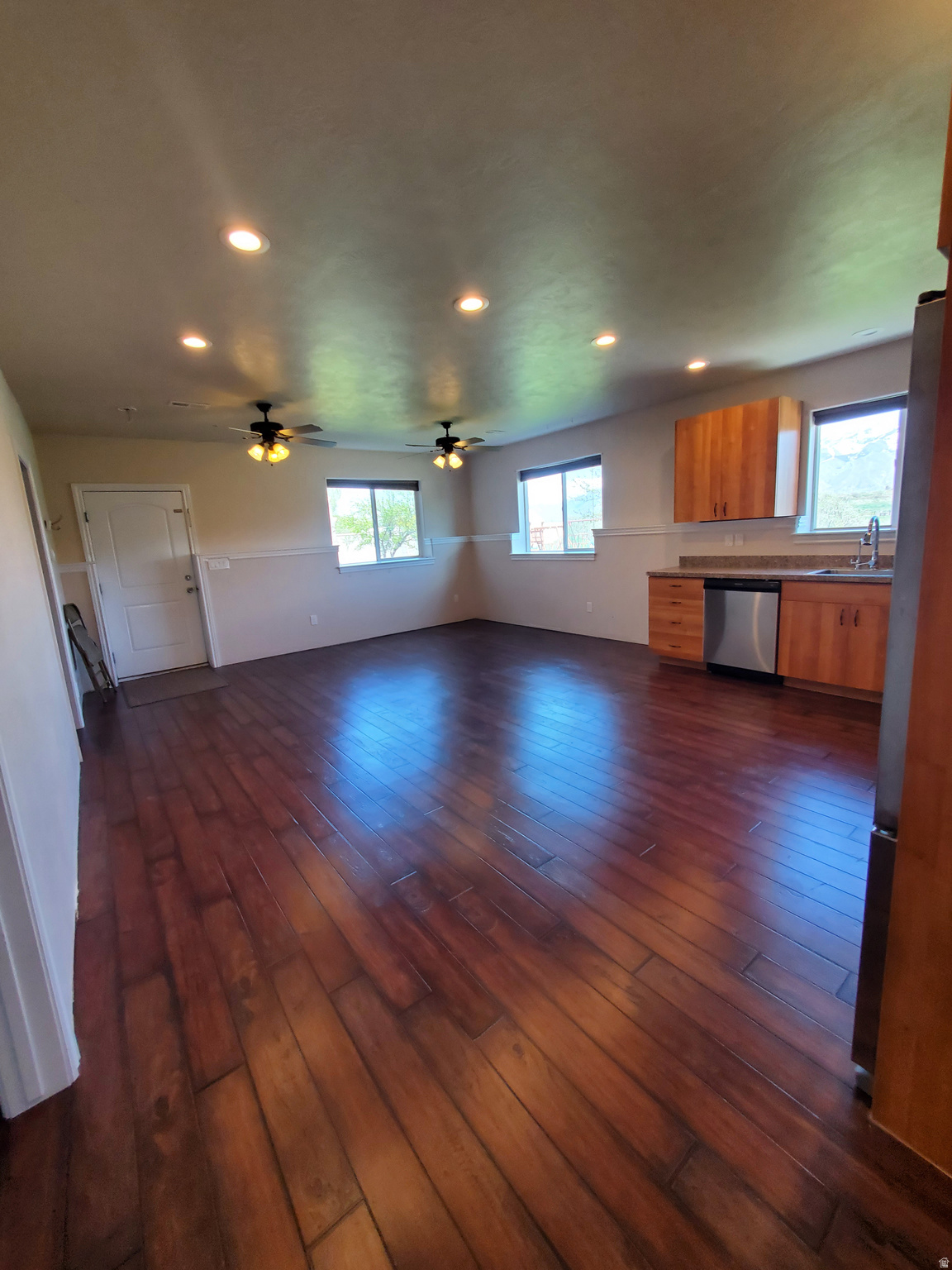 RIVER WILLOW COVE - Residential