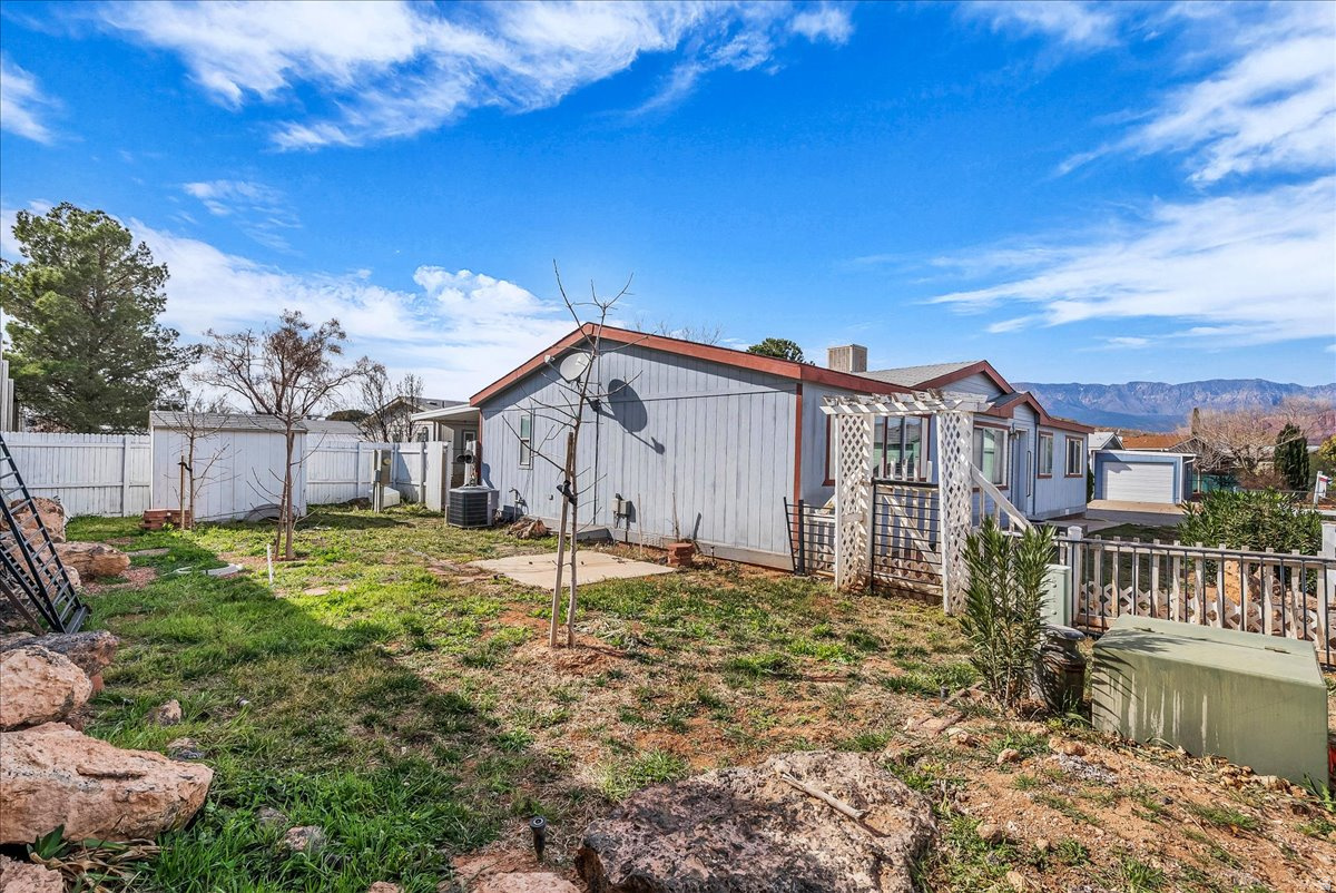 LAVA BLUFF MOBILE HOME PARK AMD - Residential