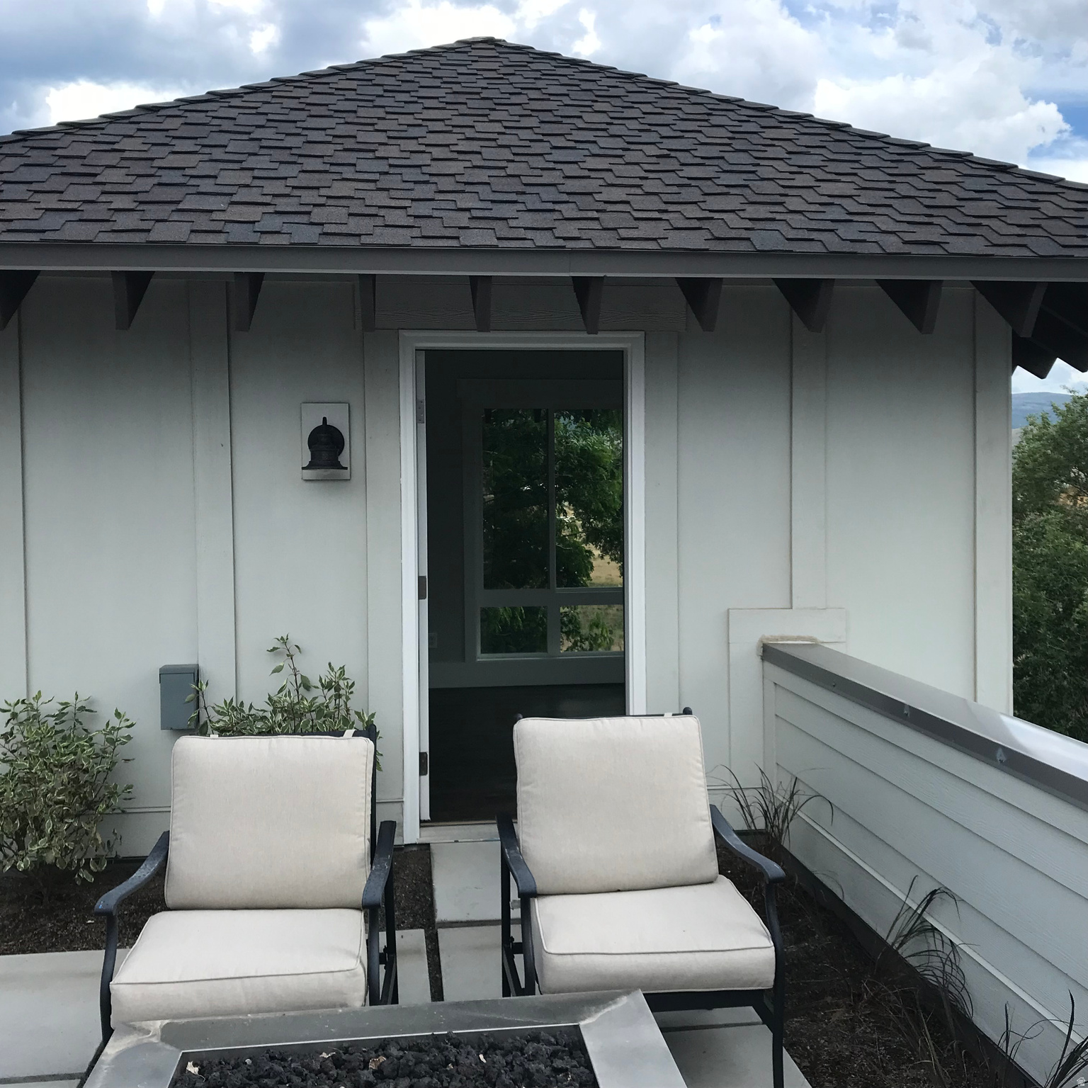 CROSSINGS AT LAKE CREEK - Residential