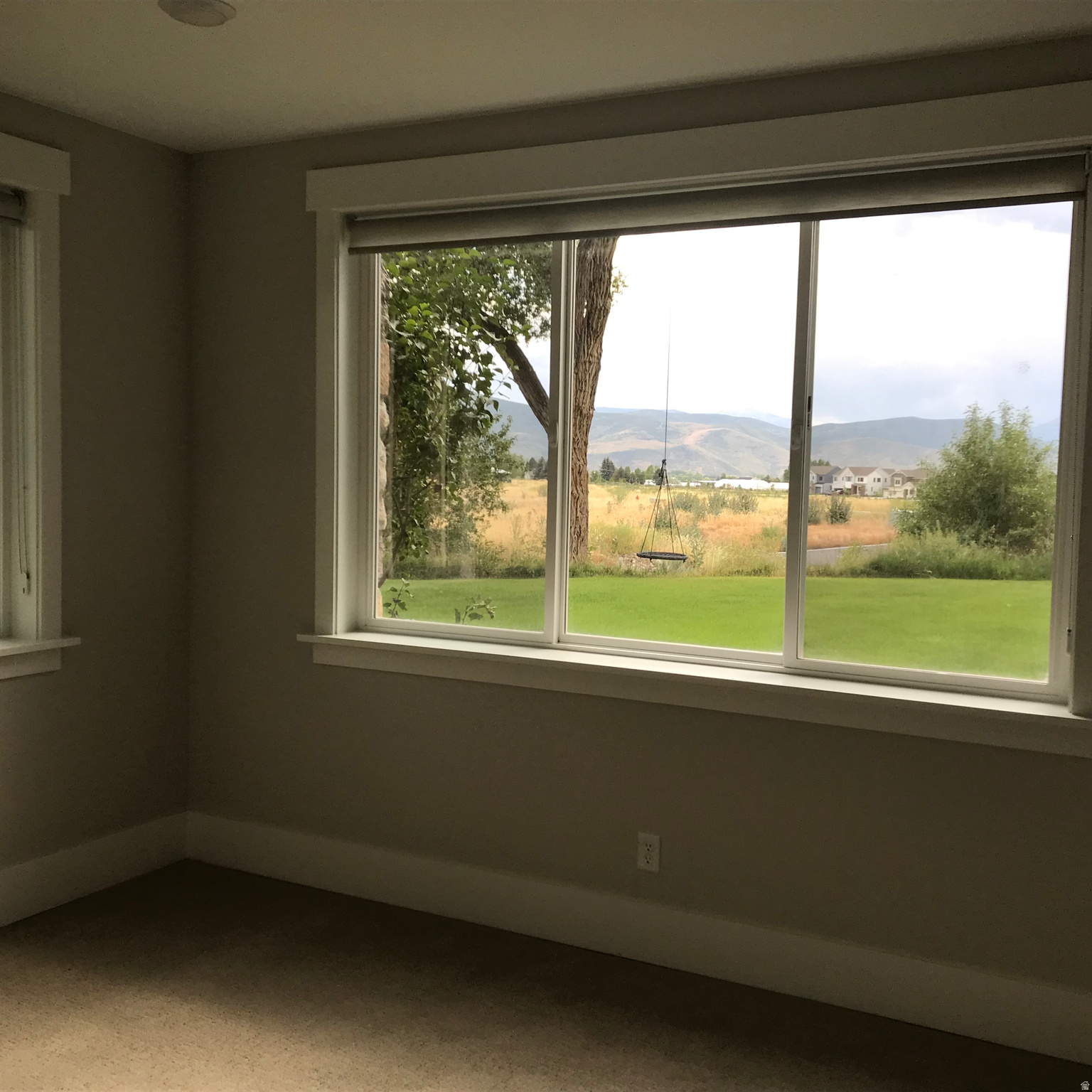 CROSSINGS AT LAKE CREEK - Residential