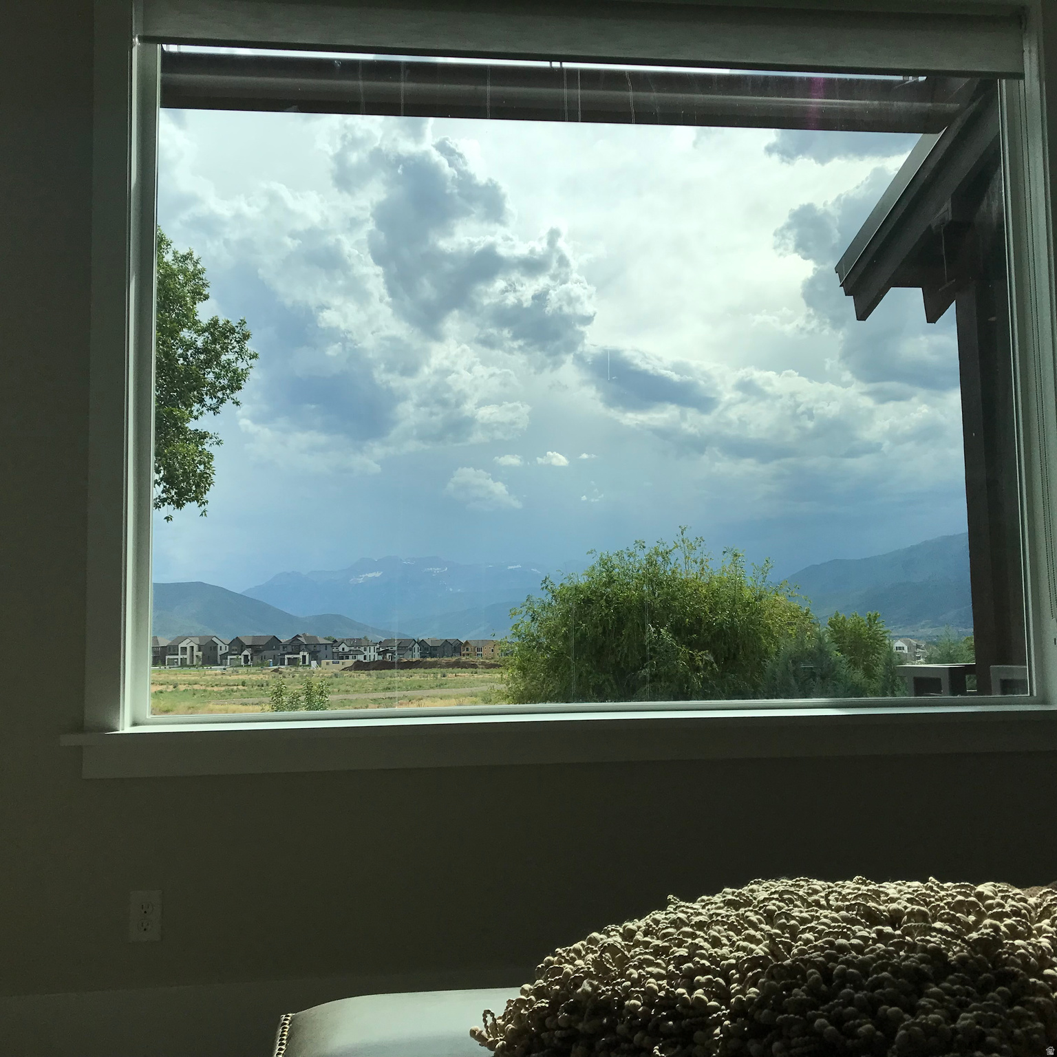 CROSSINGS AT LAKE CREEK - Residential