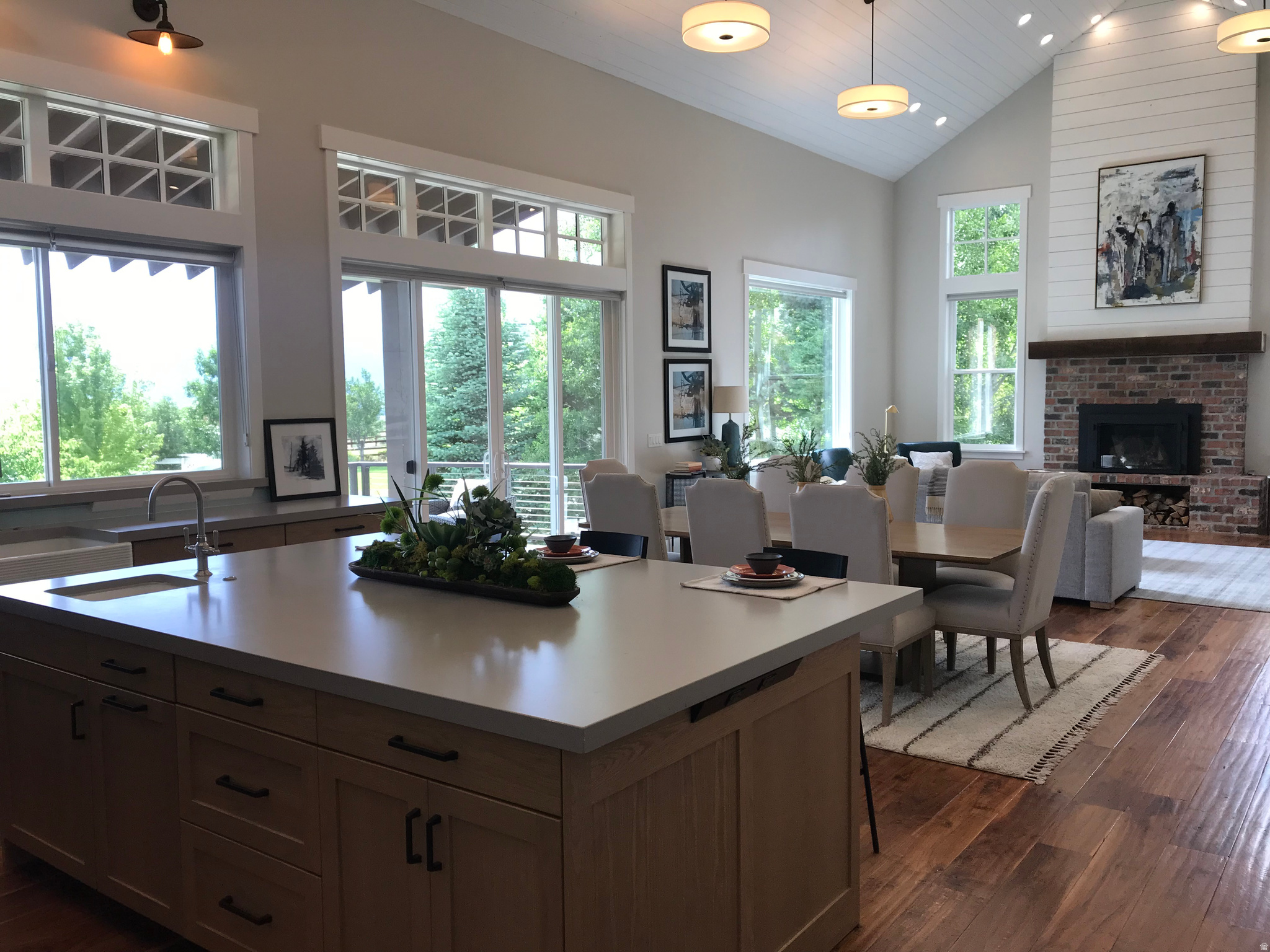 CROSSINGS AT LAKE CREEK - Residential