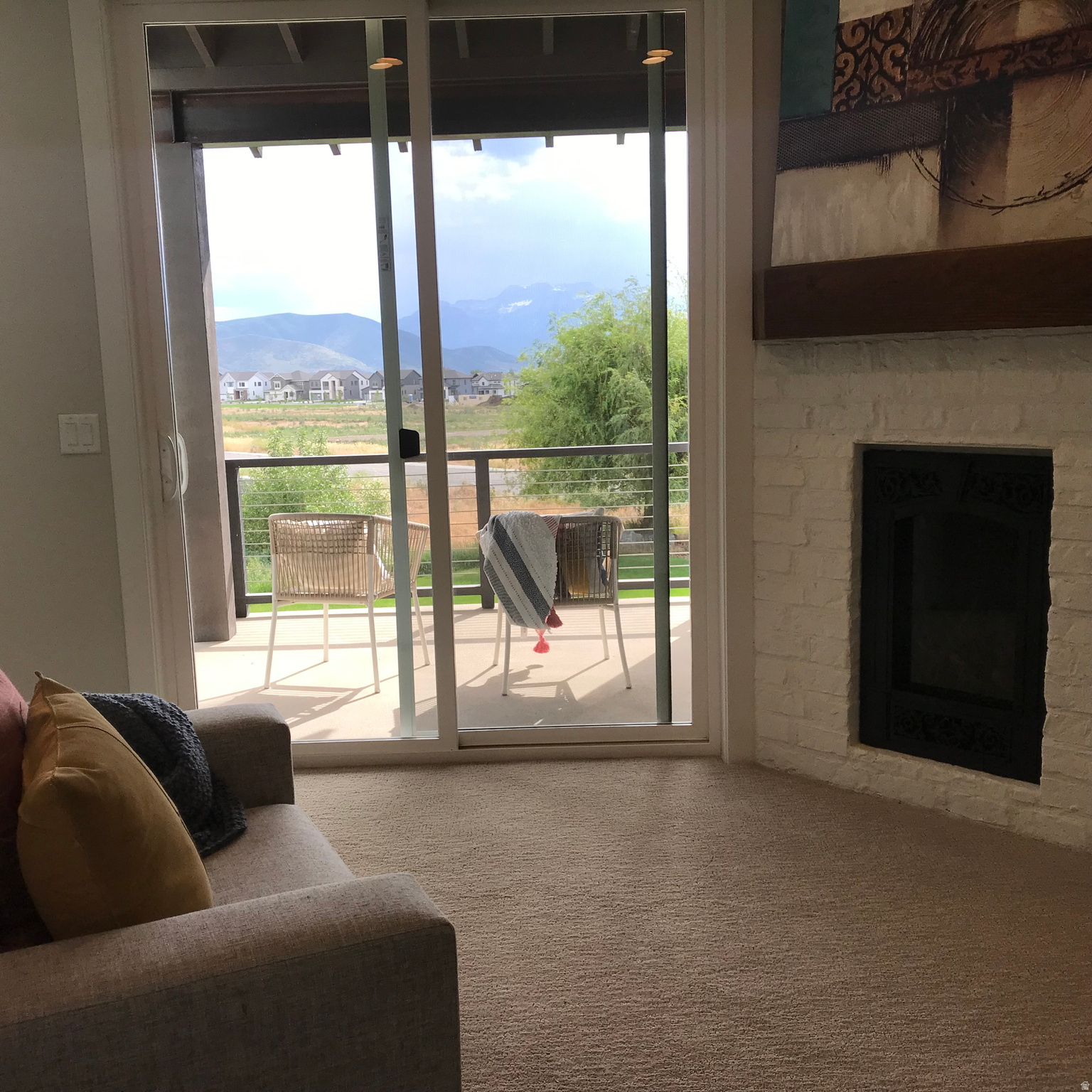 CROSSINGS AT LAKE CREEK - Residential