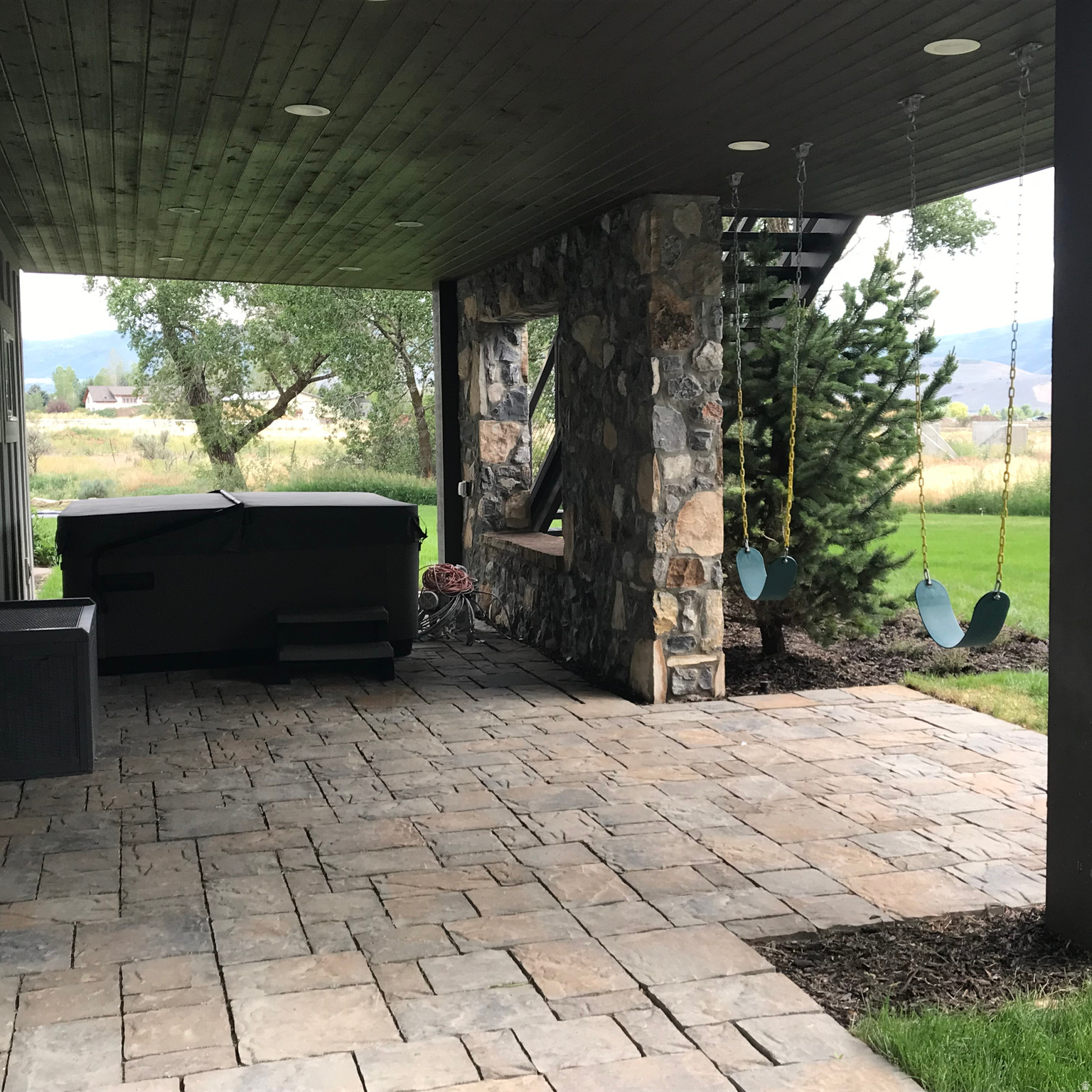 CROSSINGS AT LAKE CREEK - Residential
