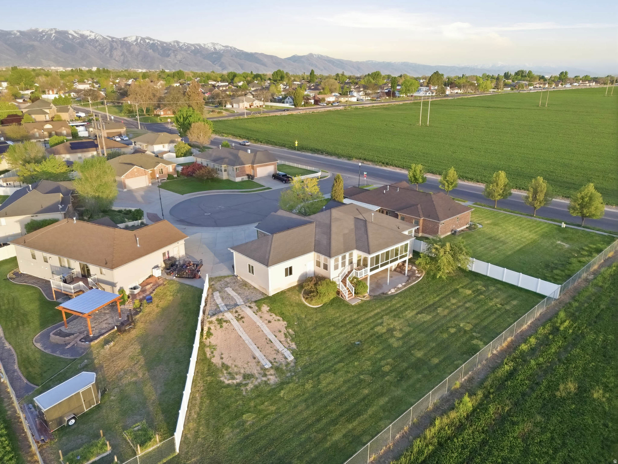 MEADOW GREEN - Residential