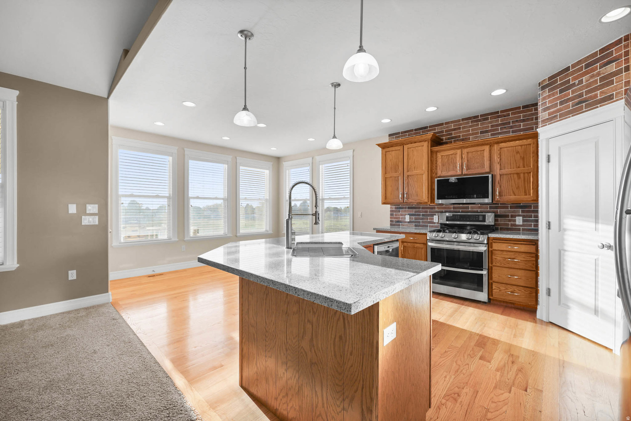 MEADOW GREEN - Residential