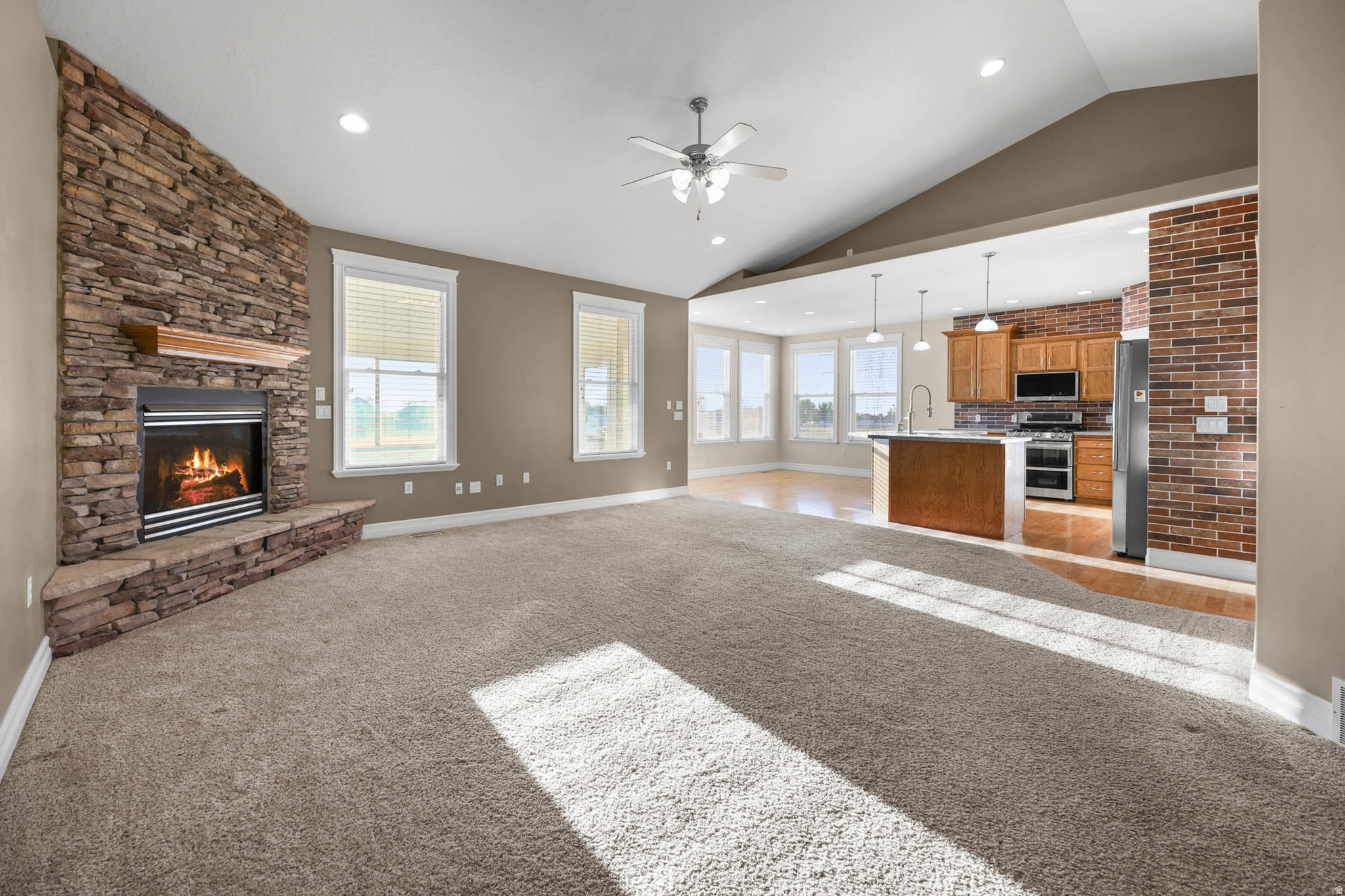MEADOW GREEN - Residential