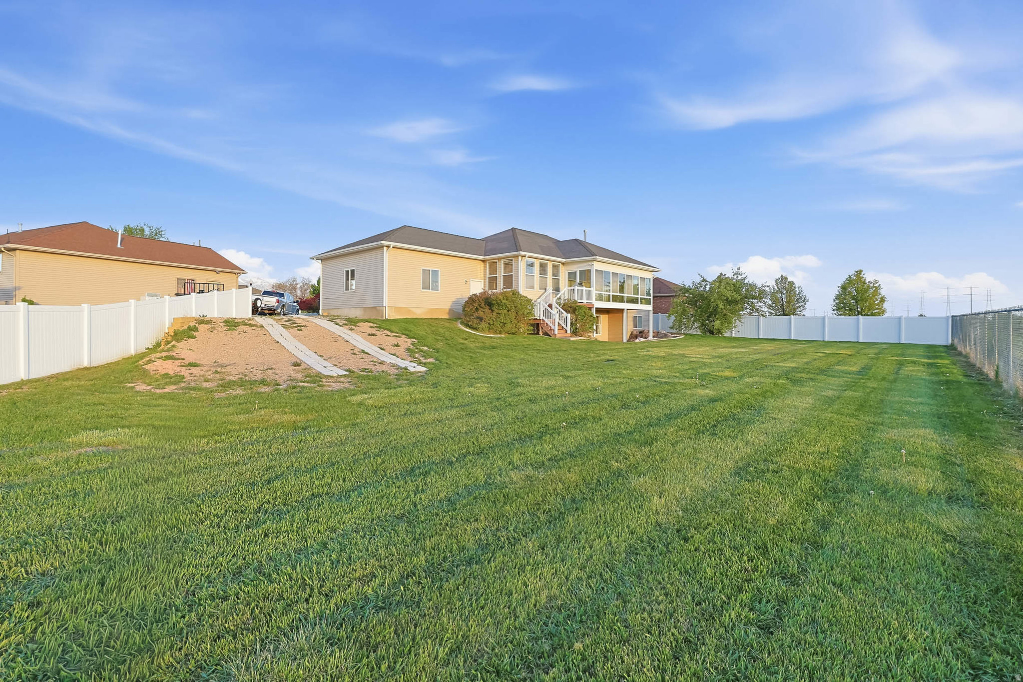 MEADOW GREEN - Residential
