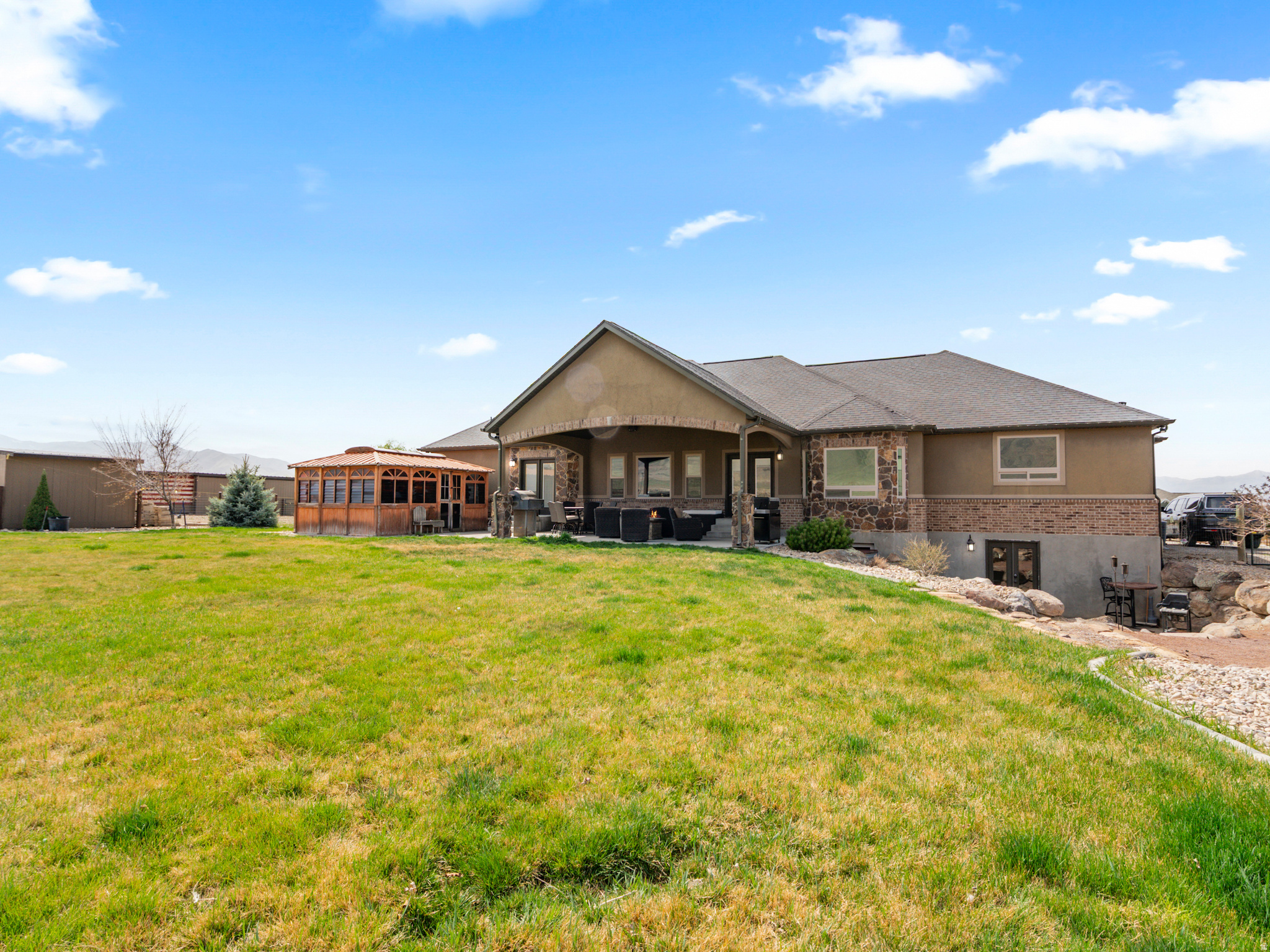 BROOKFIELD ESTATES - Residential