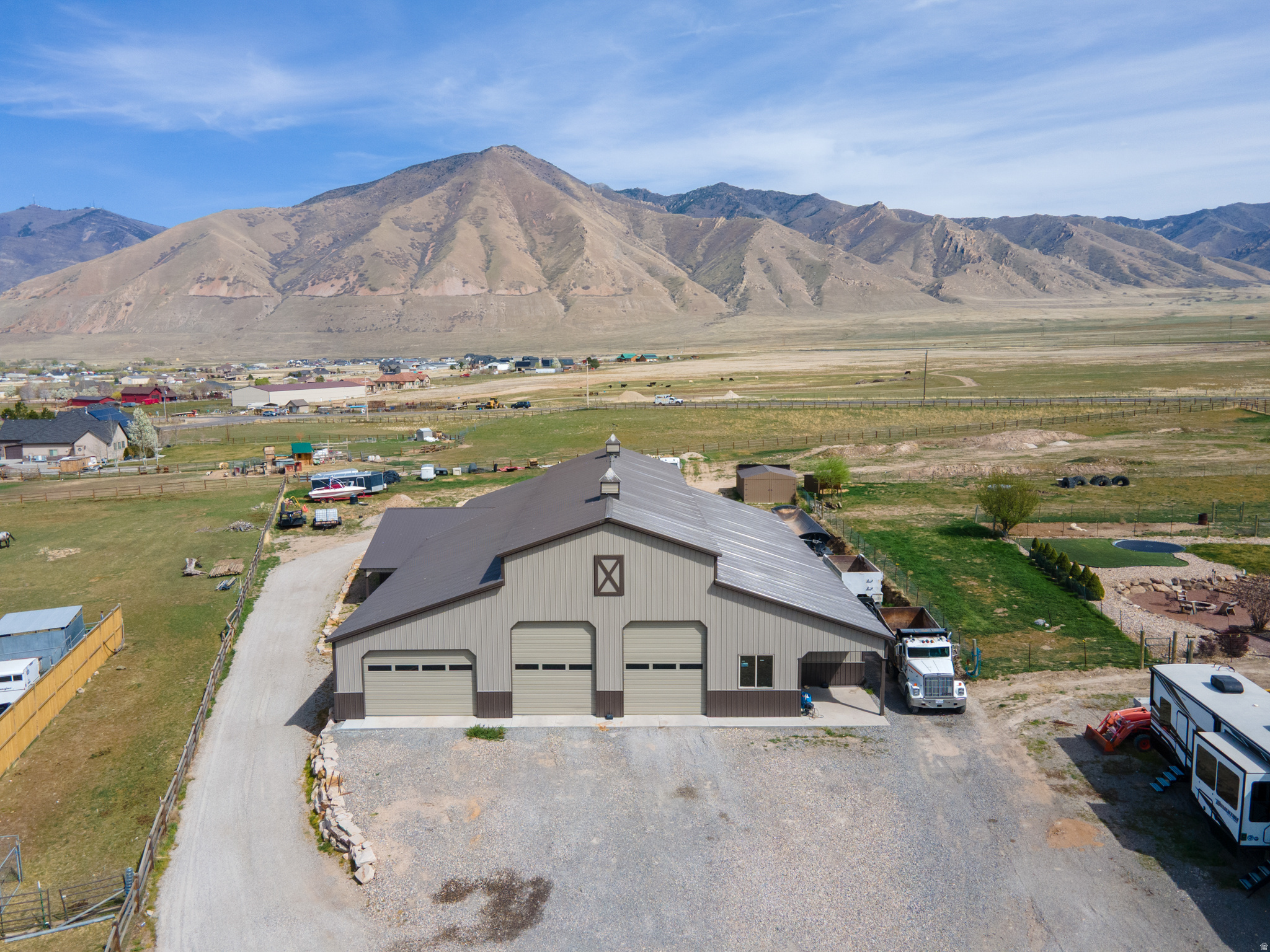 BROOKFIELD ESTATES - Residential