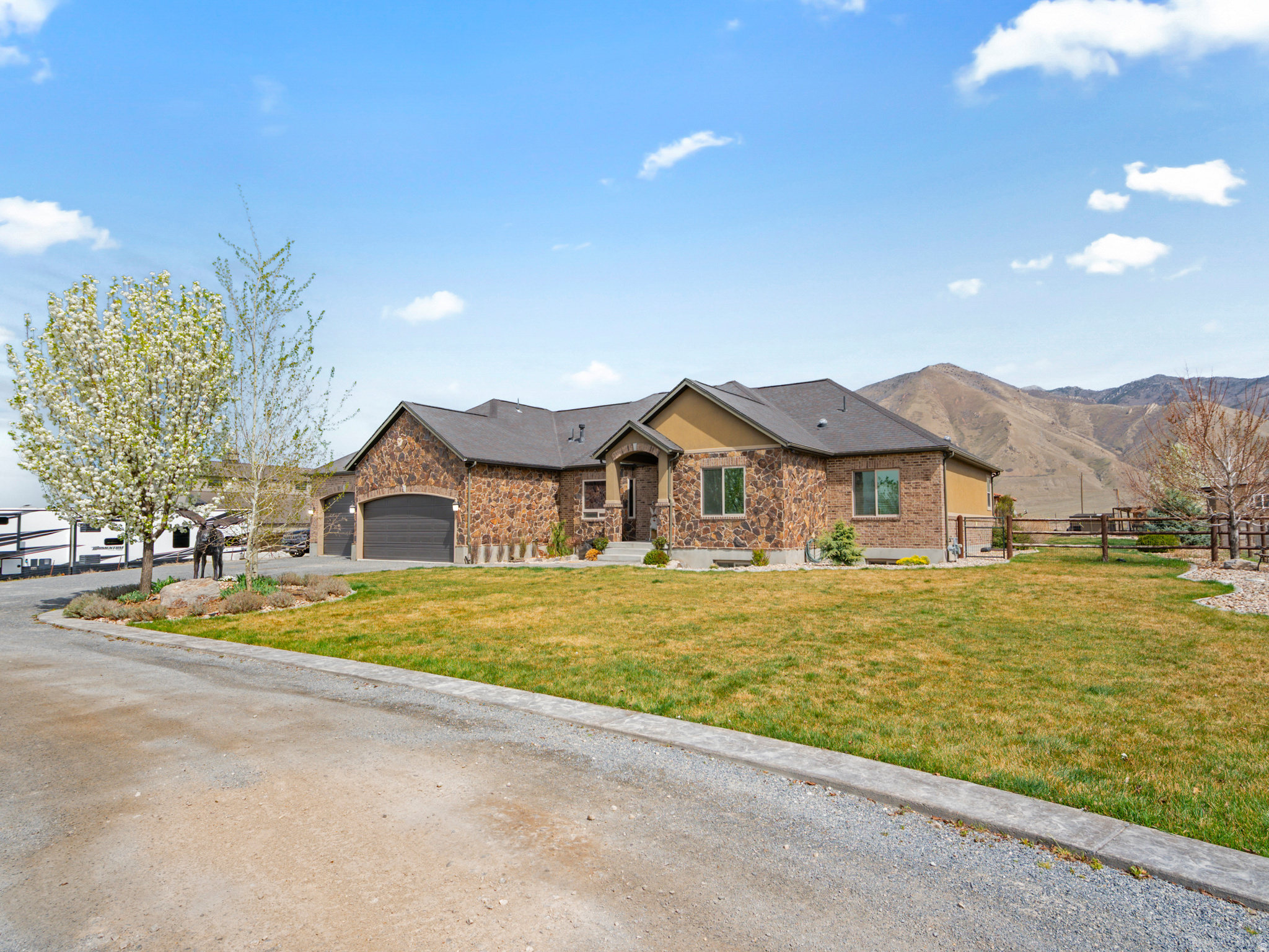 BROOKFIELD ESTATES - Residential