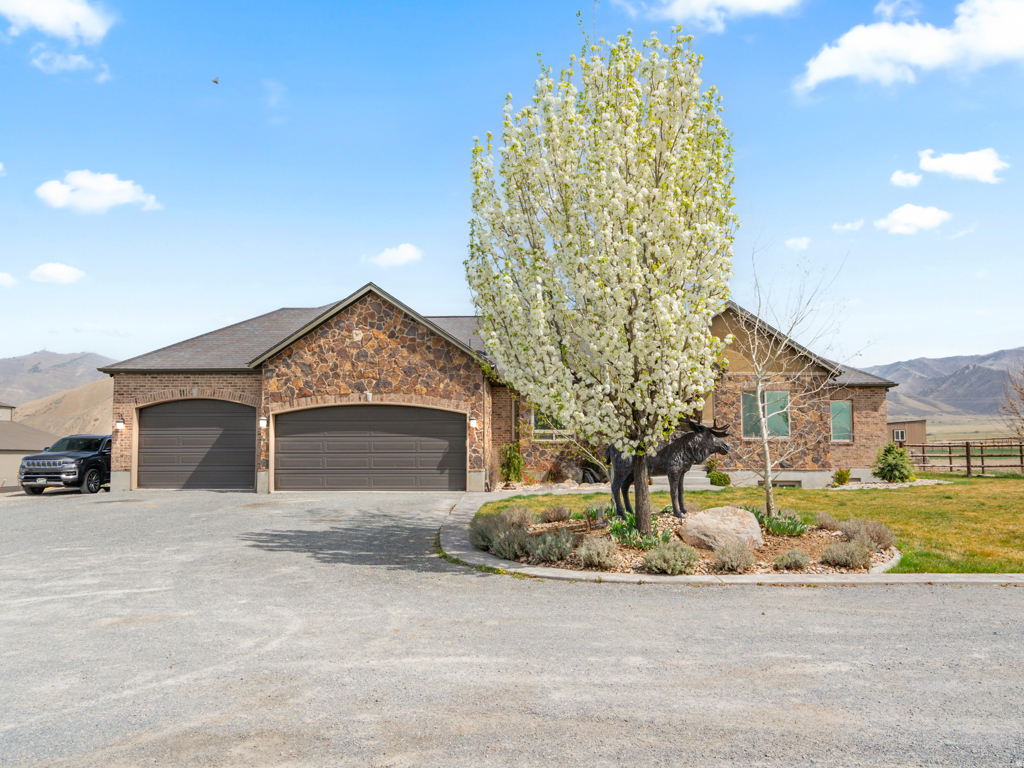 BROOKFIELD ESTATES - Residential