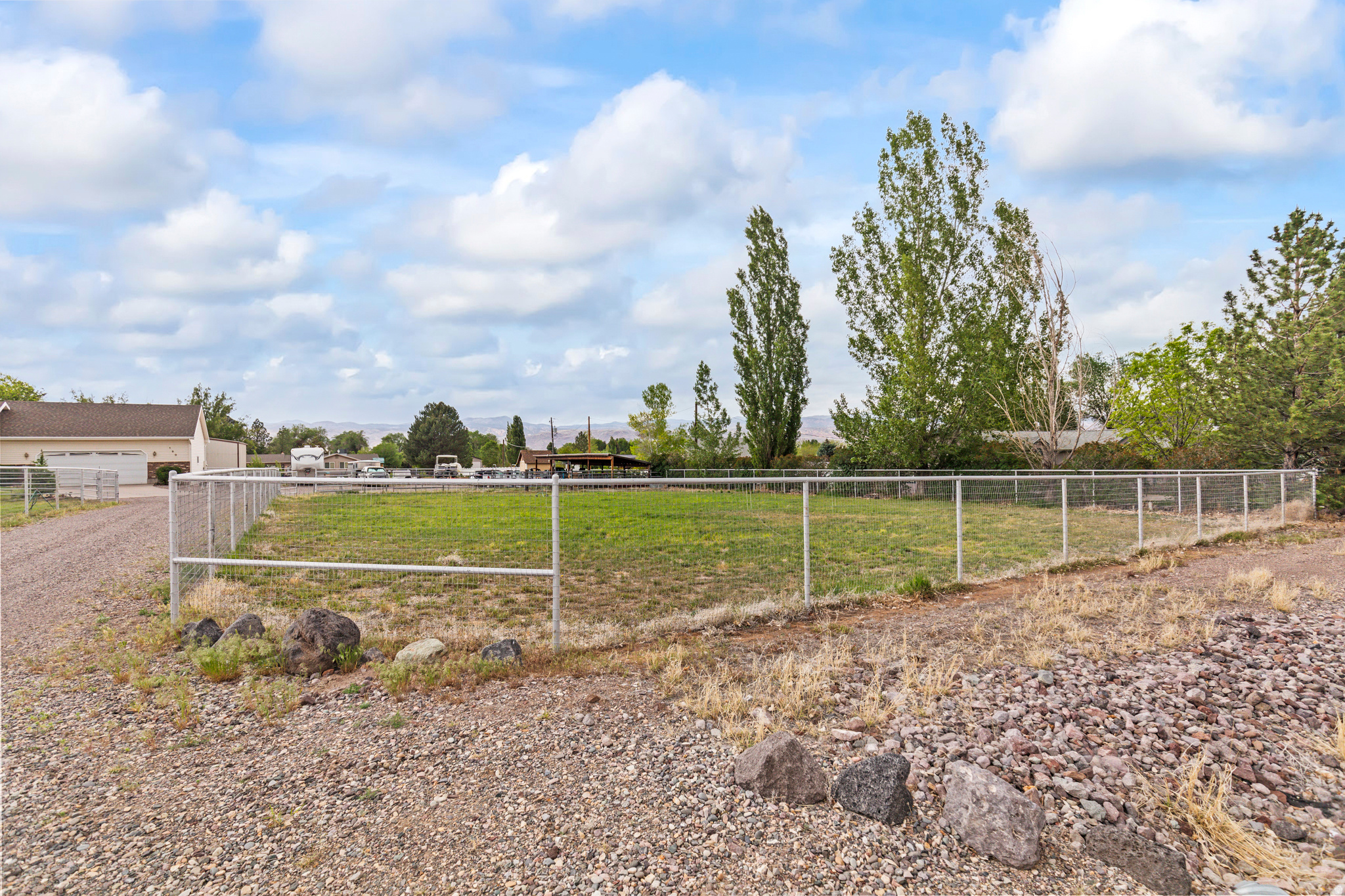 RED BUTTE - Residential