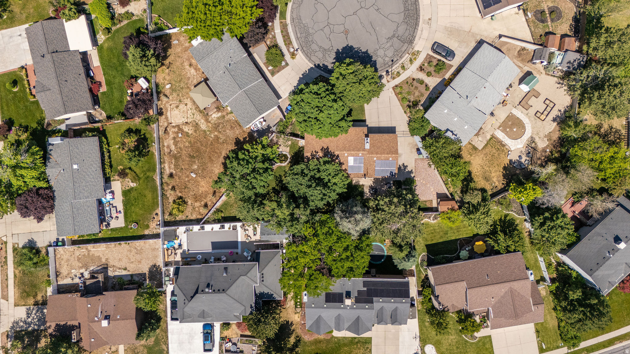 WILLOW CREEK MEADOWS - Residential